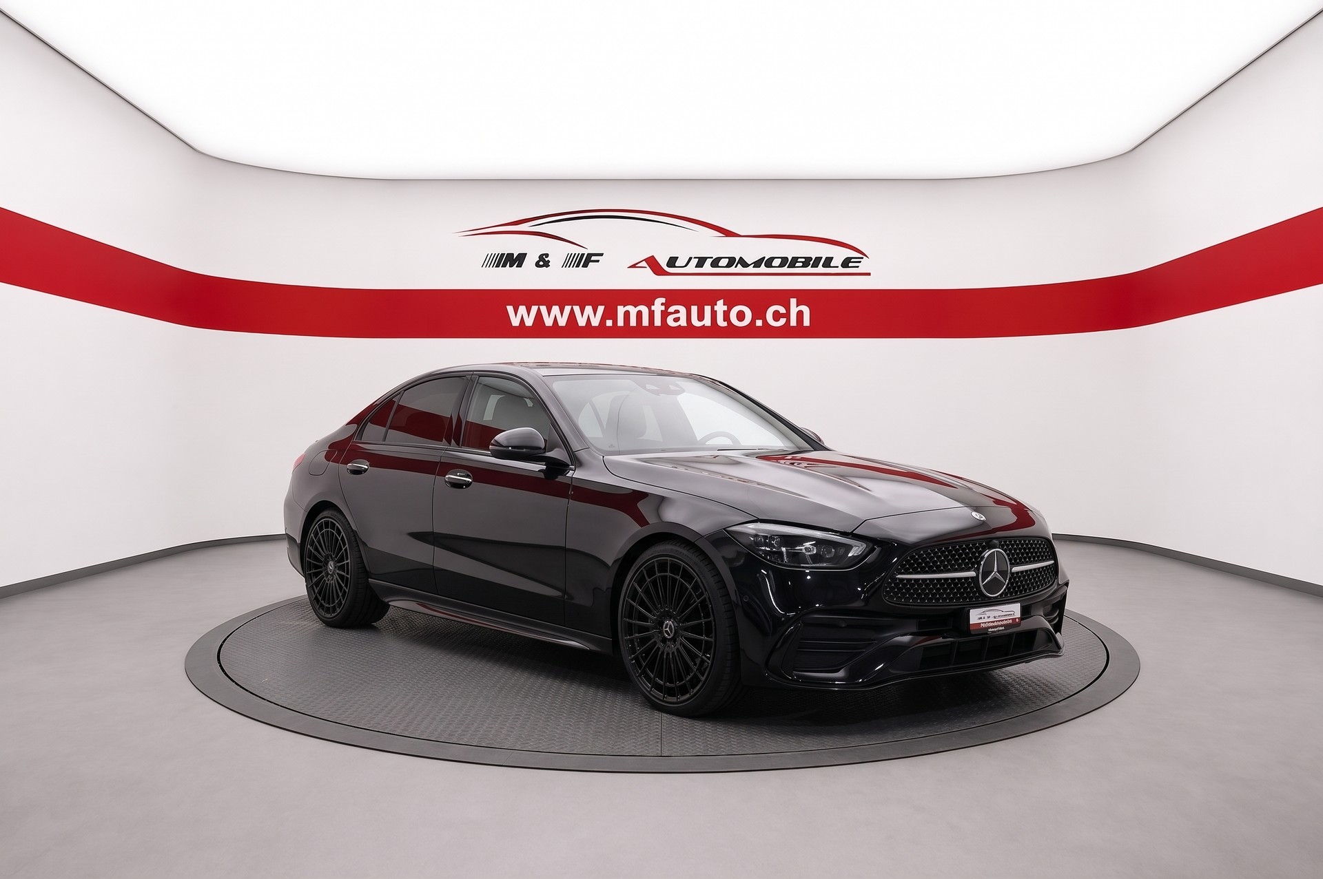 MERCEDES-BENZ C 300 AMG Line 4matic * Panorama * Pack Sport Black * Fahrassistenz Plus CH FAHRZEUG *-showroom-element-1