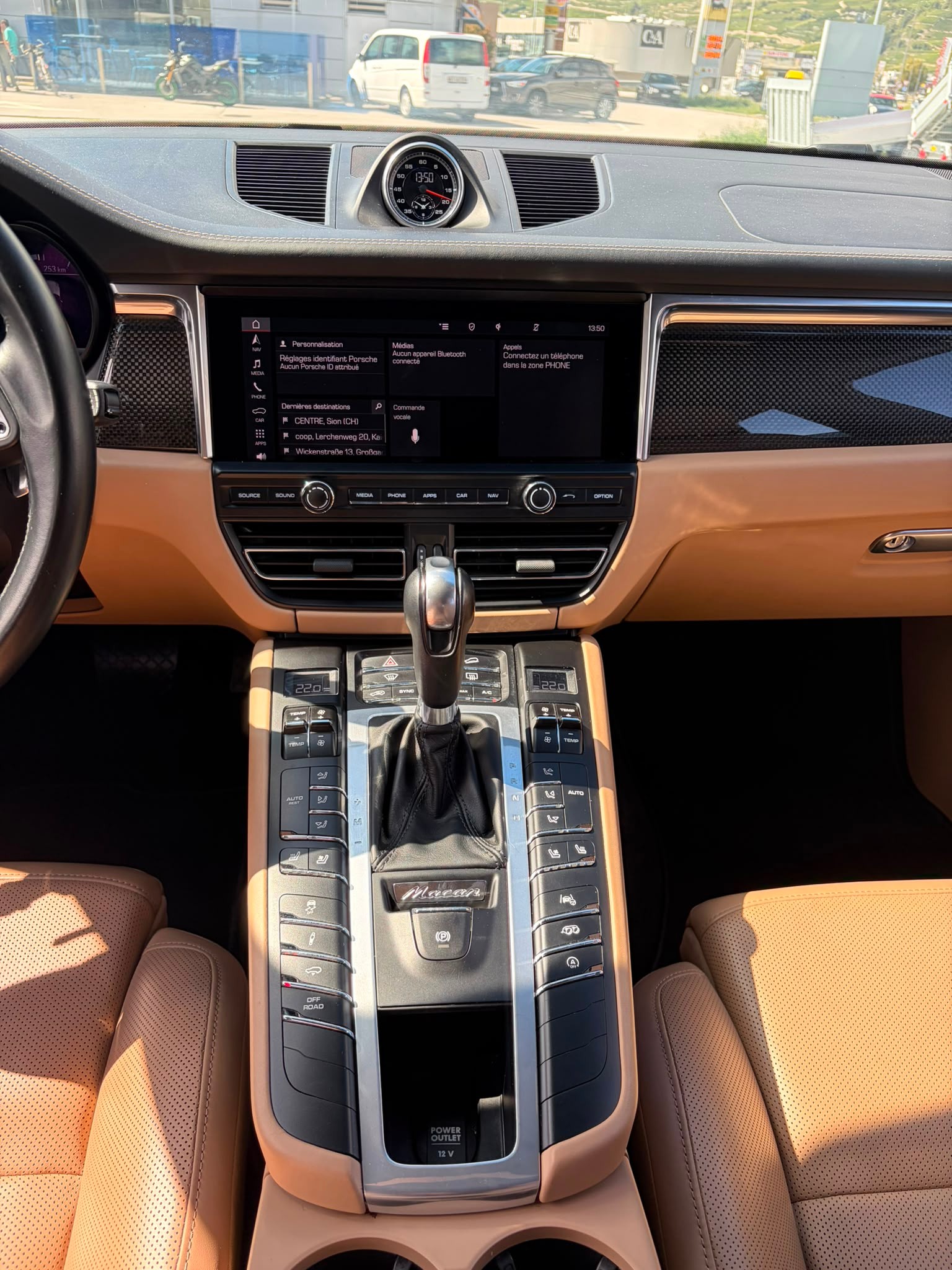 PORSCHE Macan Turbo PDK-image-8
