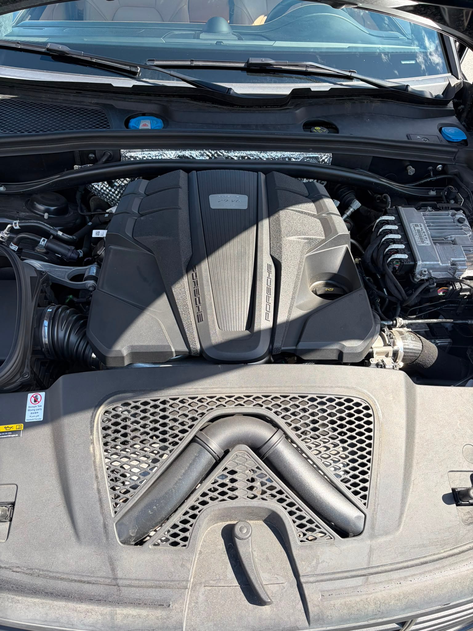 PORSCHE Macan Turbo PDK-image-13