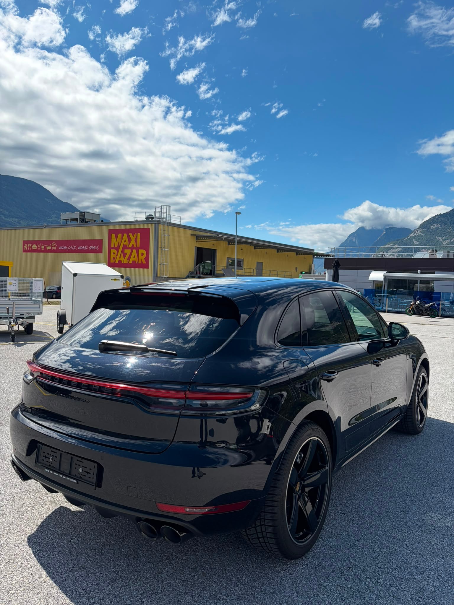 PORSCHE Macan Turbo PDK-image-3