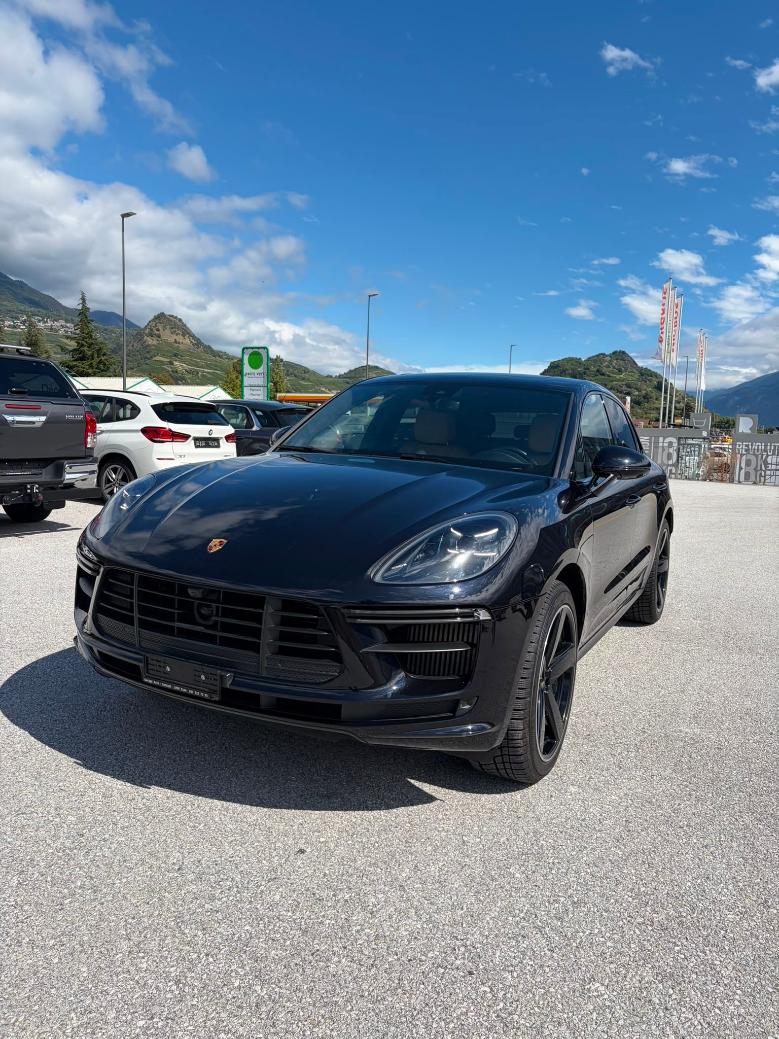 PORSCHE Macan Turbo PDK-image-0