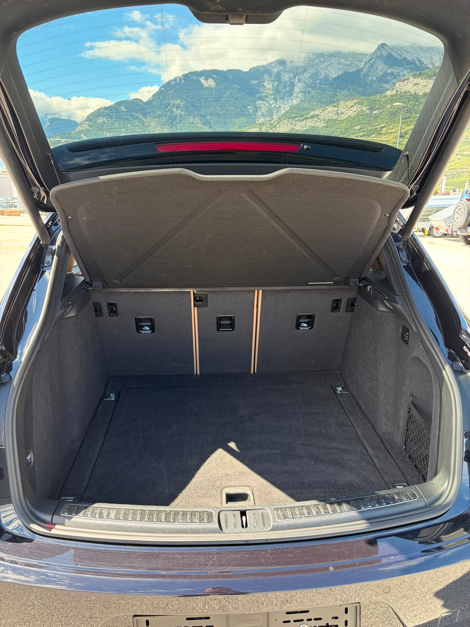 PORSCHE Macan Turbo PDK-image-12