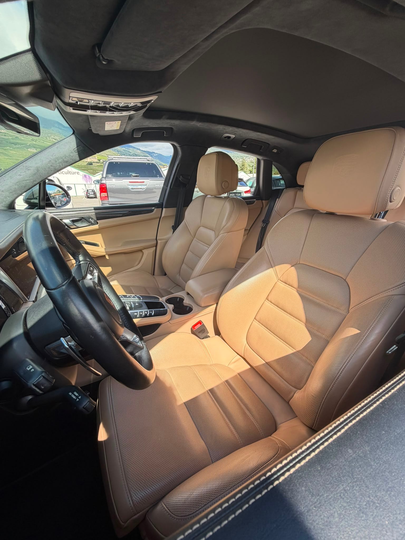 PORSCHE Macan Turbo PDK-image-7