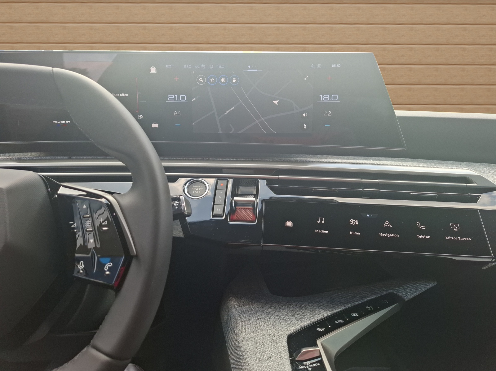 PEUGEOT 3008 NEW 145 e-DCS Allure P-image-6