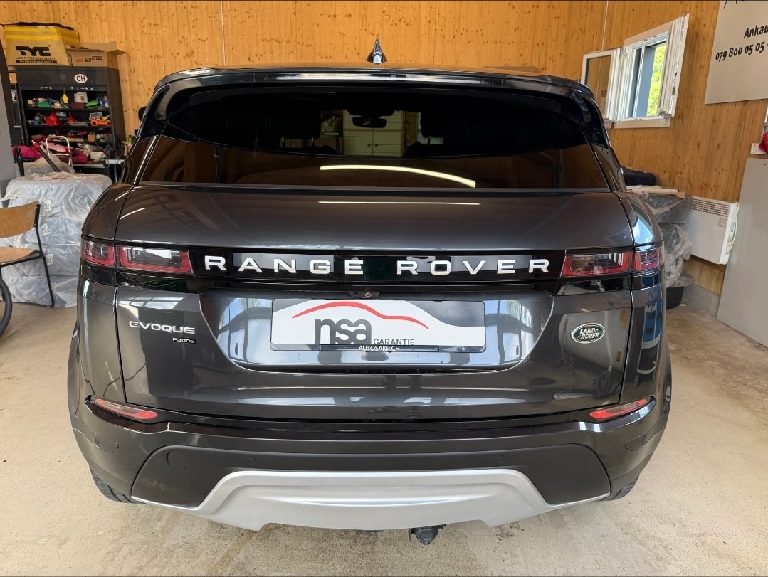 LAND ROVER Range Rover Evoque P 300e SE AT8-image-4