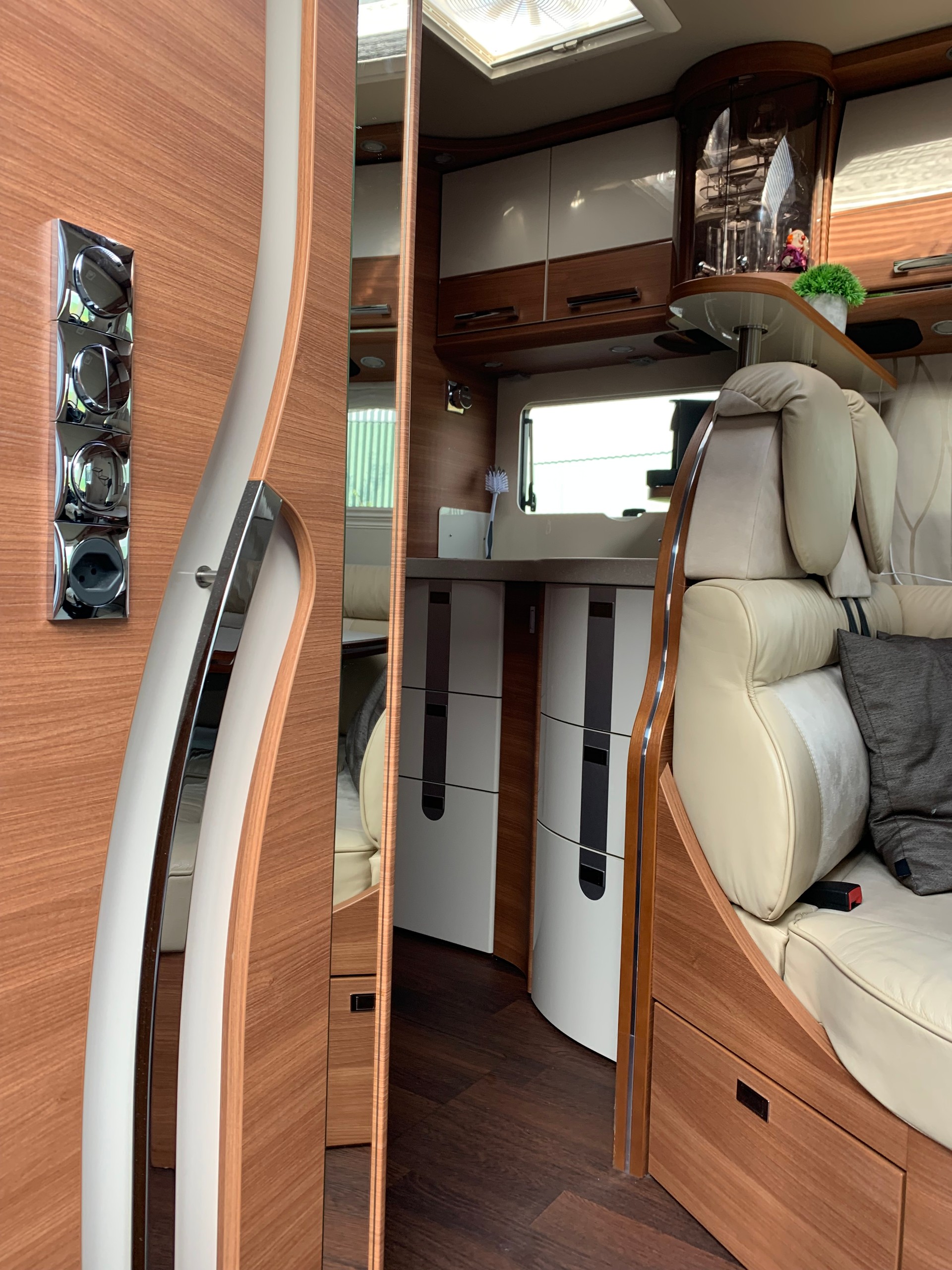 CARTHAGO Chic C-Line I 4.9 LE L-image-5