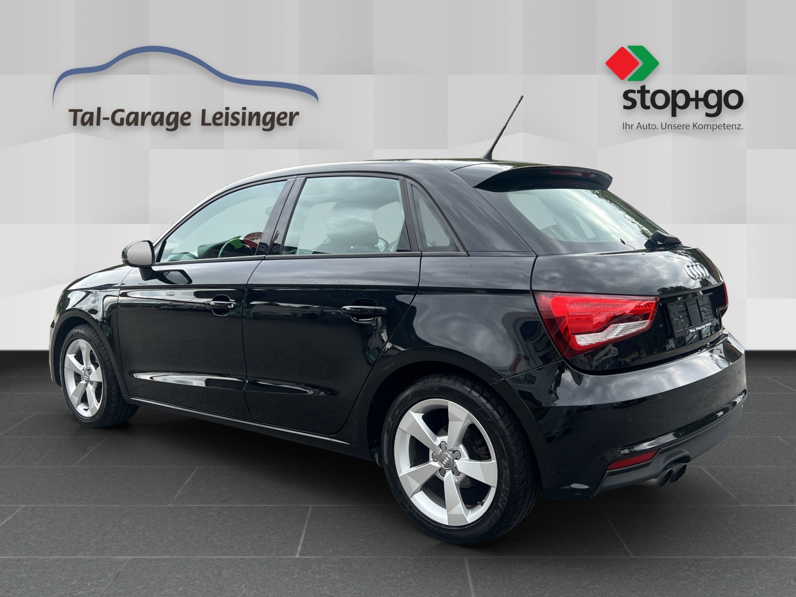 AUDI A1 Sportback 1.4 TFSI Sport-image-4