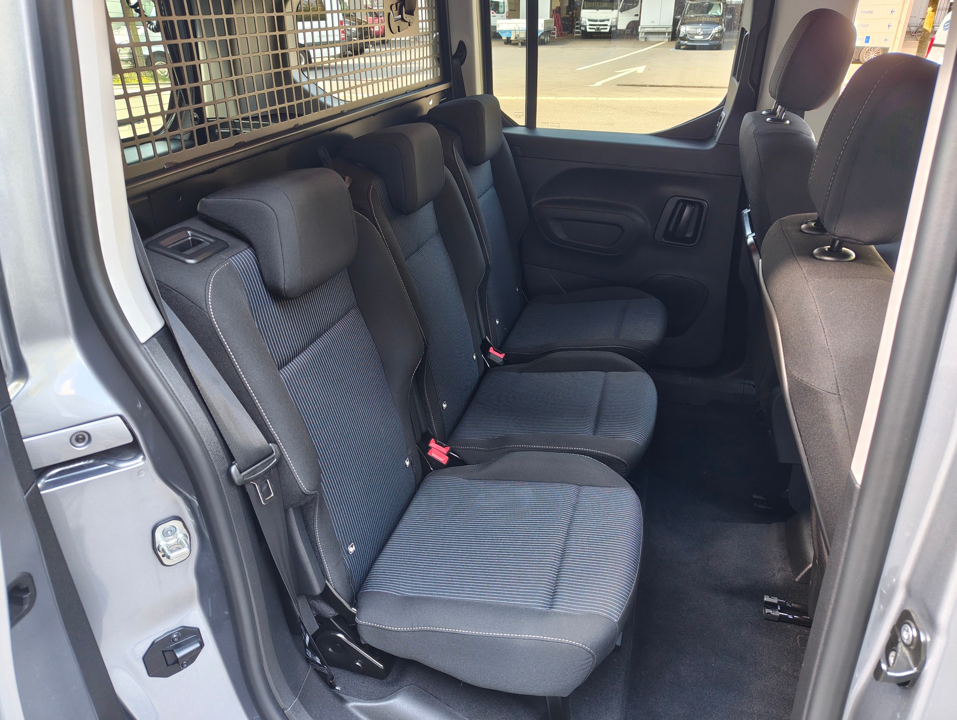 FIAT DOBLO-image-7