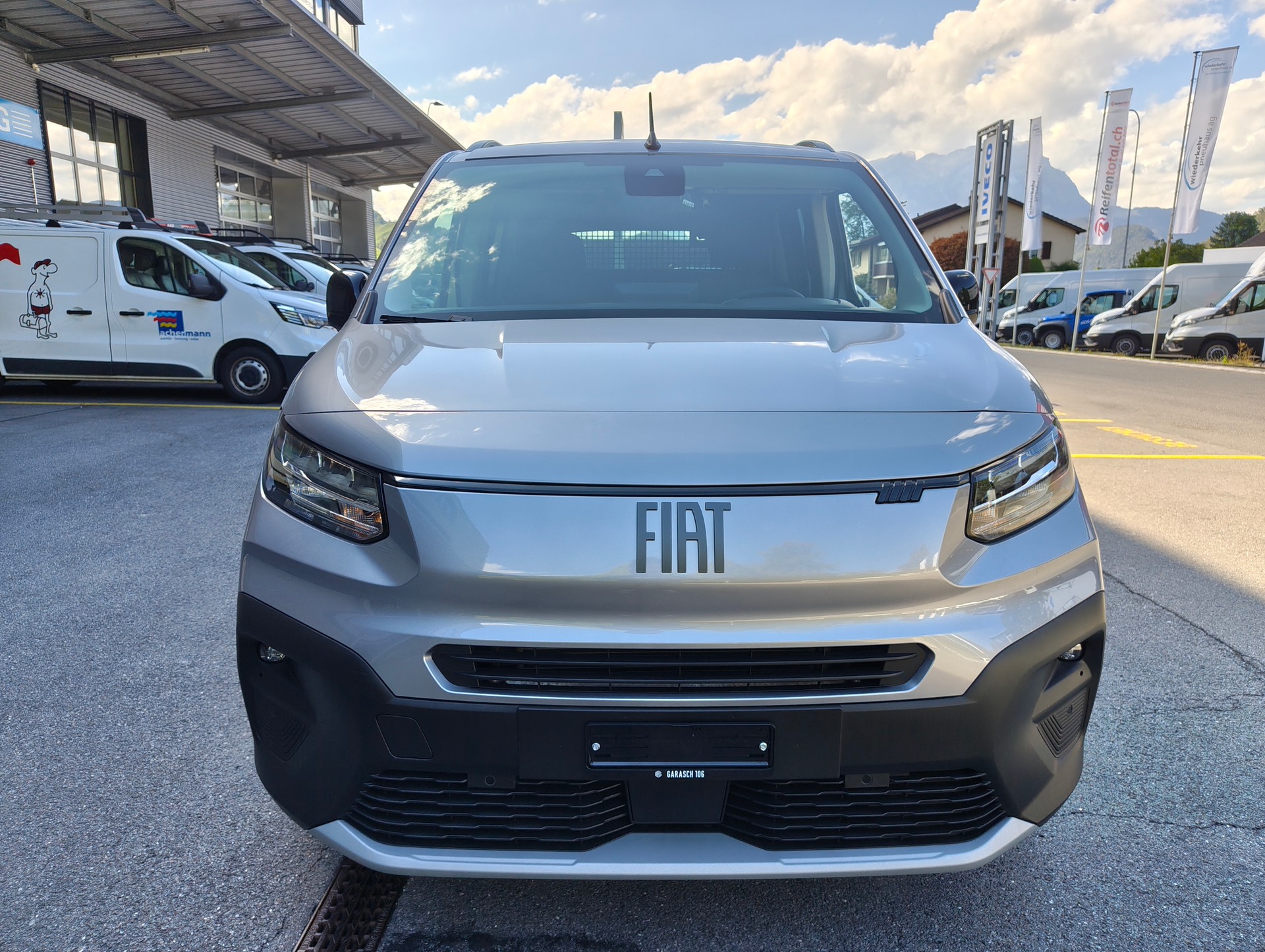 FIAT DOBLO-image-1