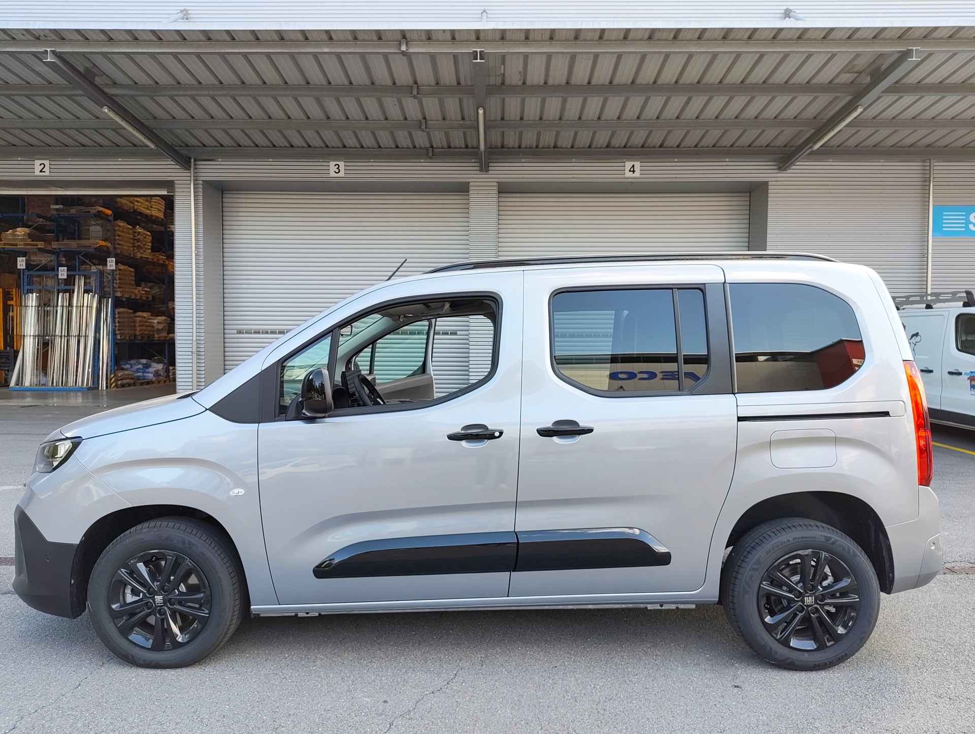 FIAT DOBLO-image-3
