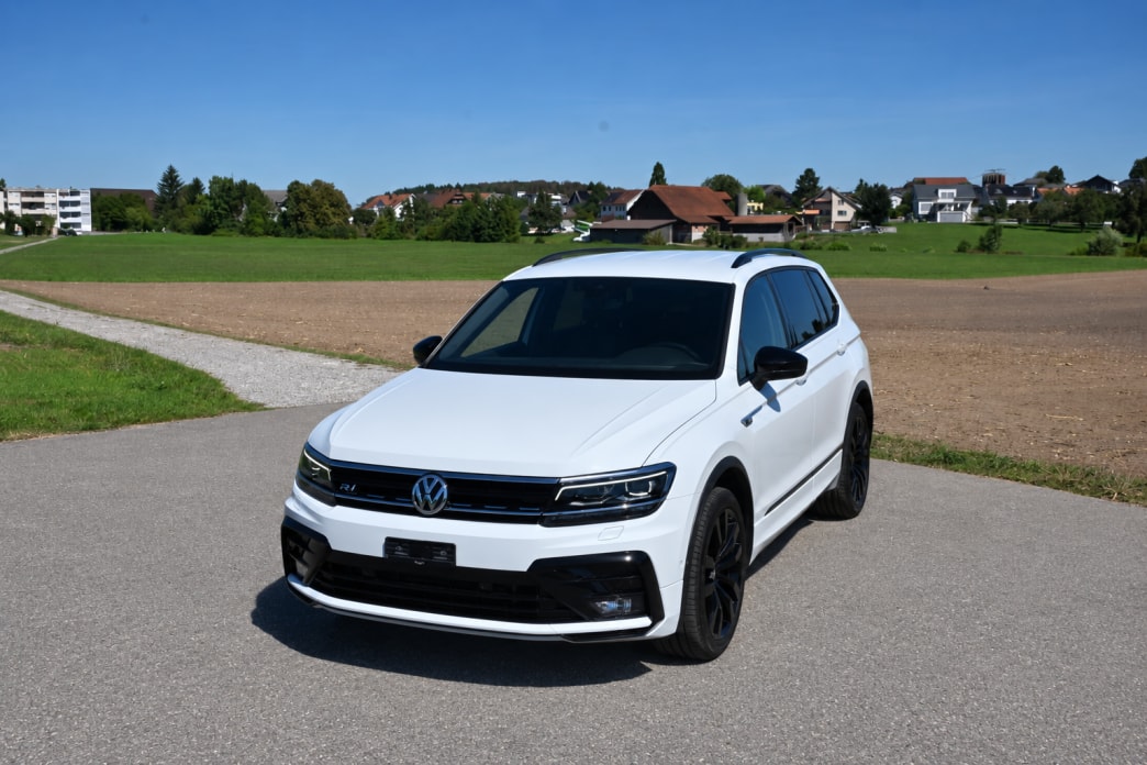 VW Tiguan Allspace 2.0 TDI R-Line Highline 4MotionDSG-image-0