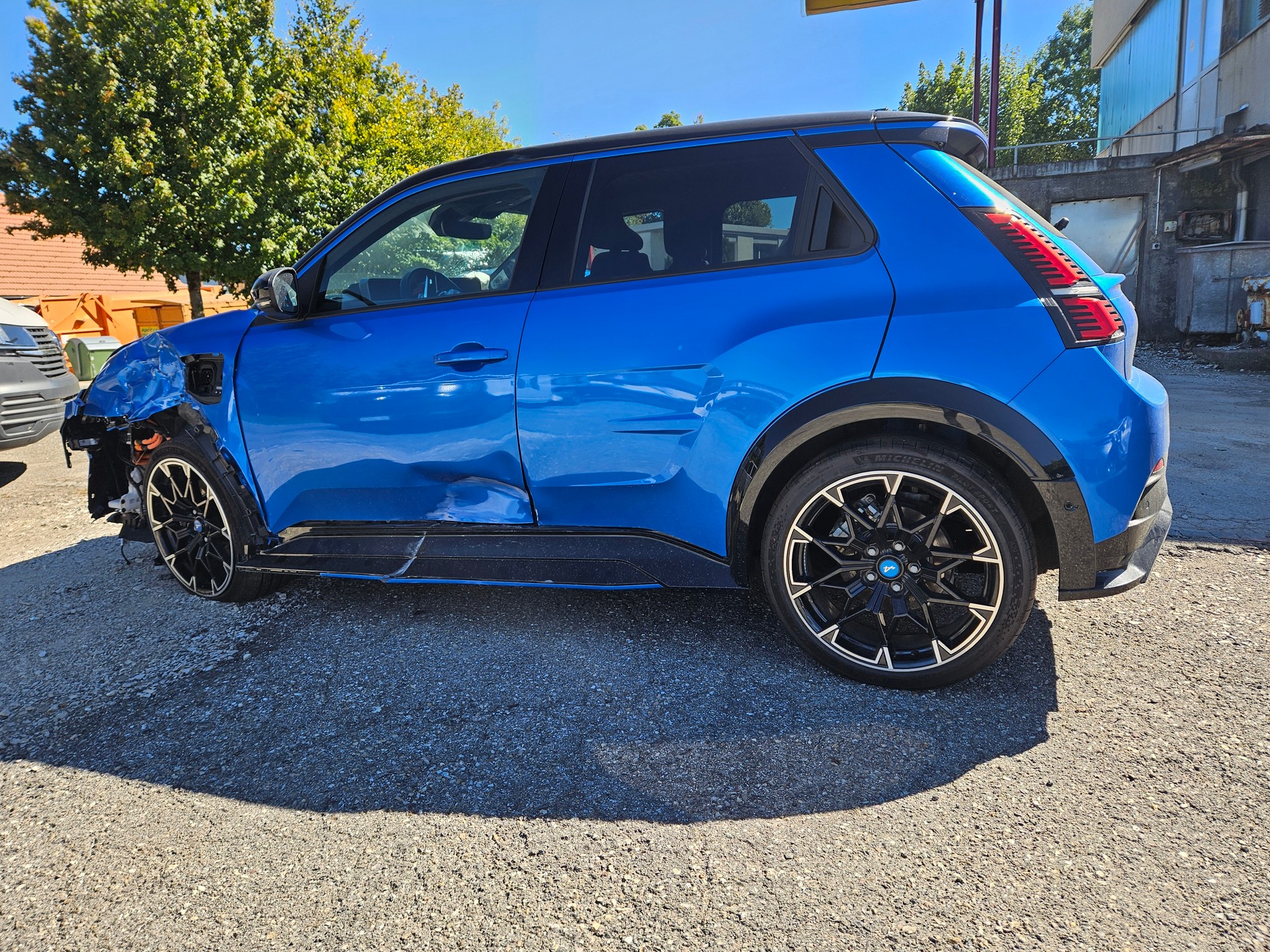 ALPINE A290 180 52kWh GT BESCHADIG ENDOMMAGE-image-3