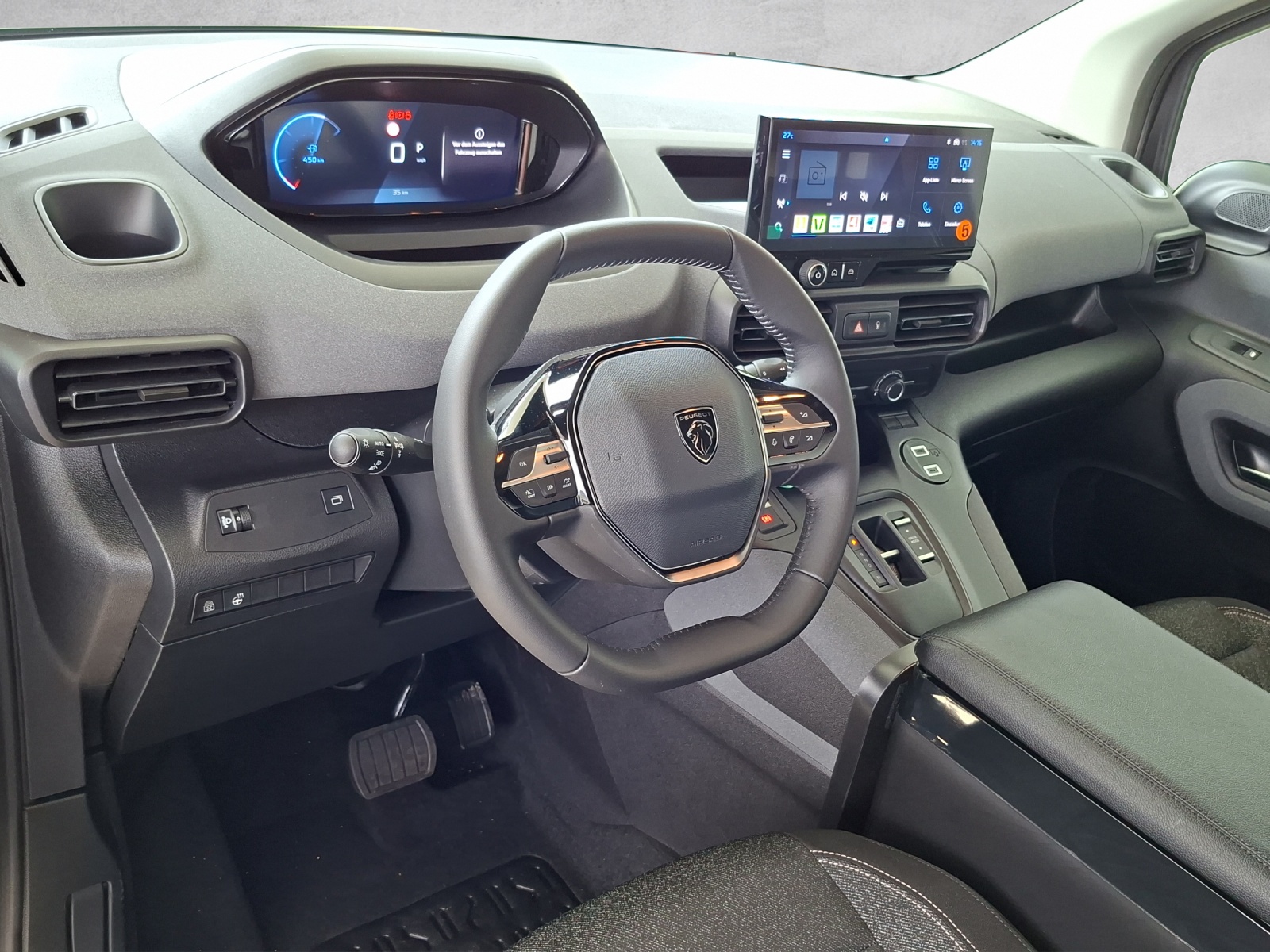 PEUGEOT Vanderer one Rifter Long 1.5 BlueHDi 130 Allure-image-4
