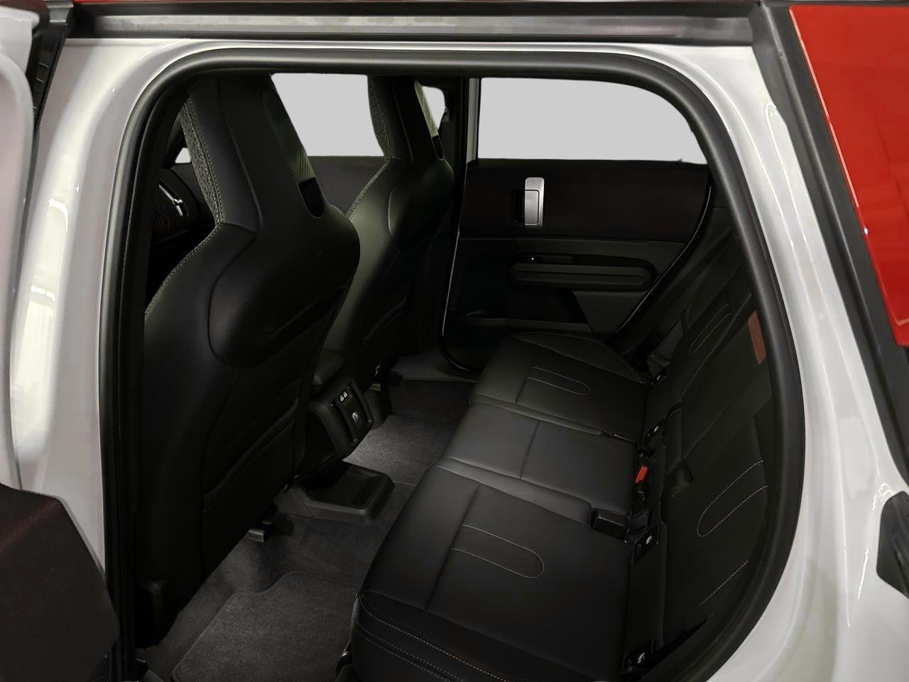 MINI Countryman C JCW TRIM U25-image-15