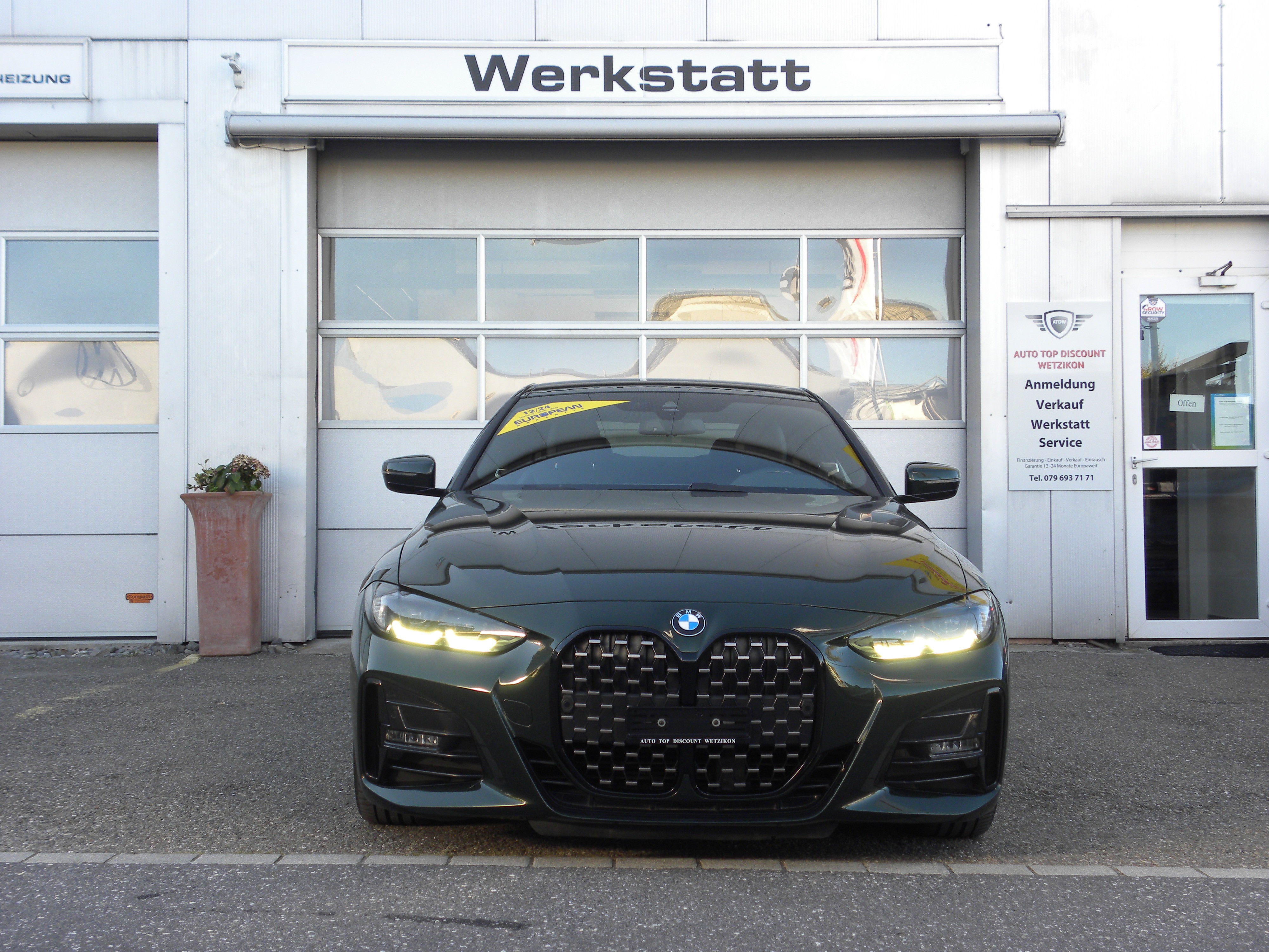 Car photo
