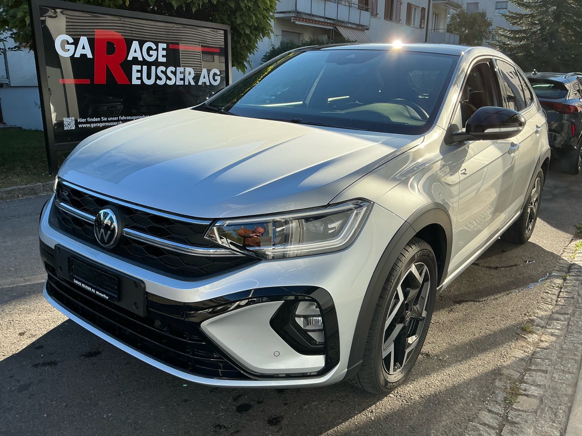 VW Taigo 1.5 TSI DSG R-LINE-image-0