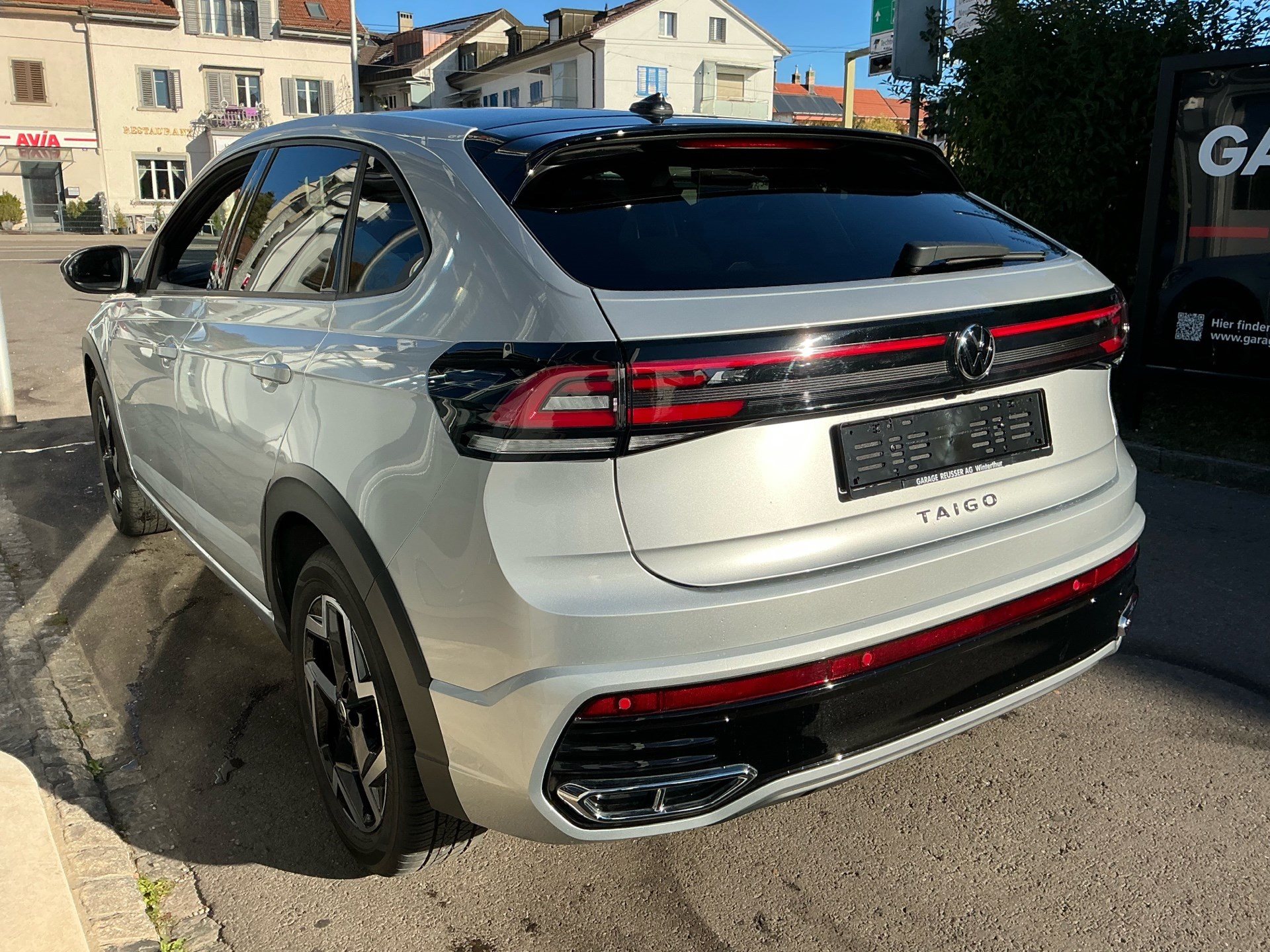 VW Taigo 1.5 TSI DSG R-LINE-image-5
