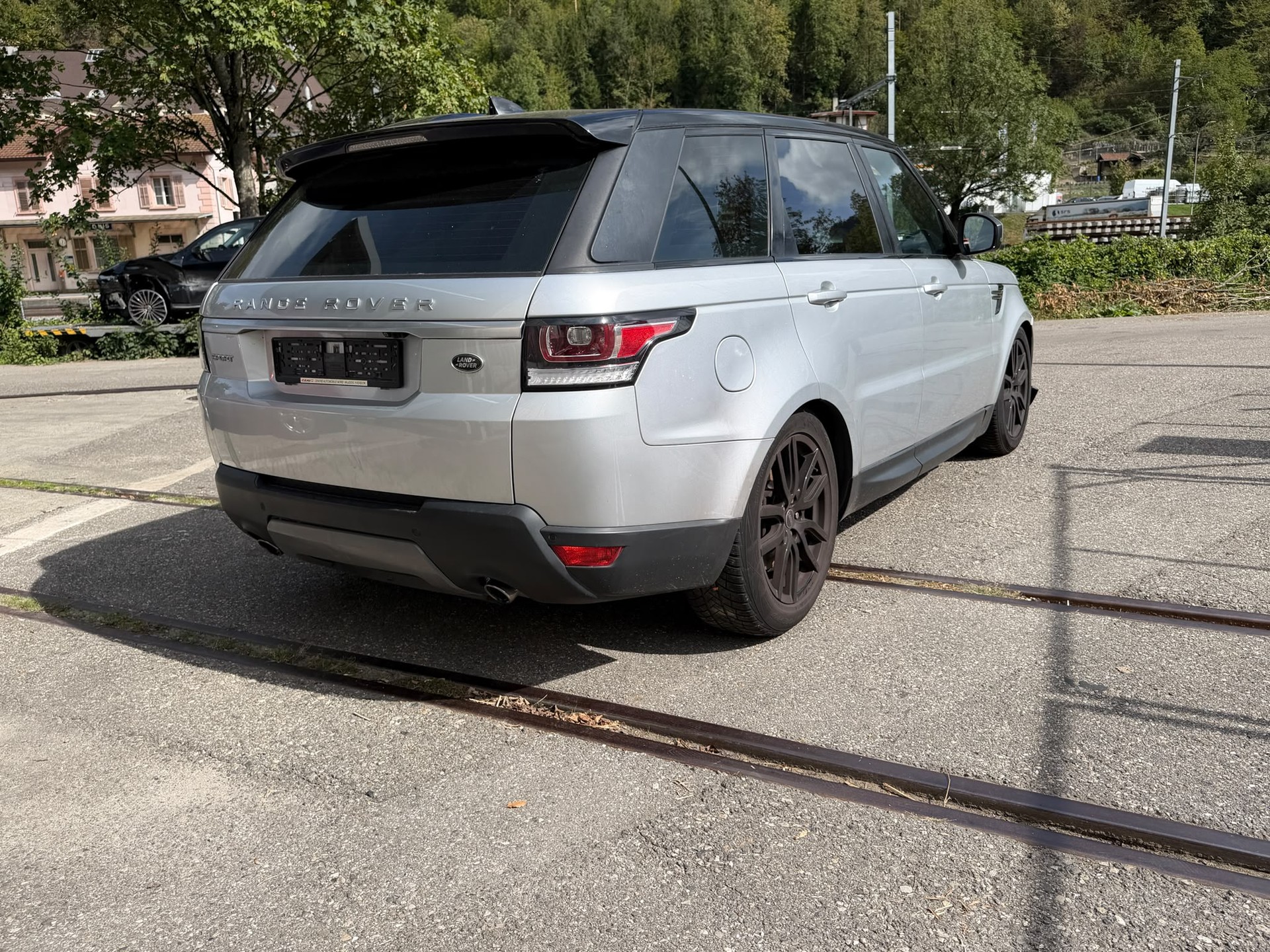 LAND ROVER Range Rover Sport 3.0 TDV6 HSE Automatic-image-4