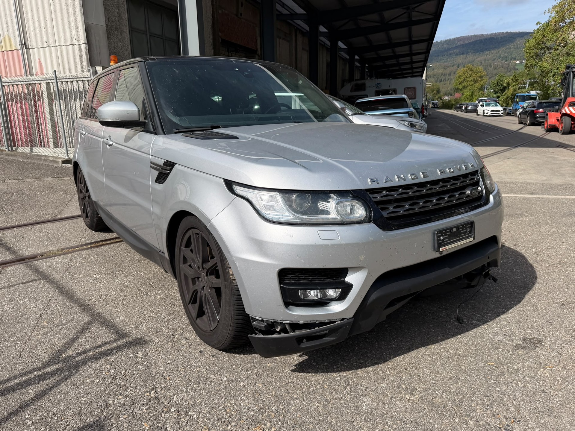 LAND ROVER Range Rover Sport 3.0 TDV6 HSE Automatic-image-1