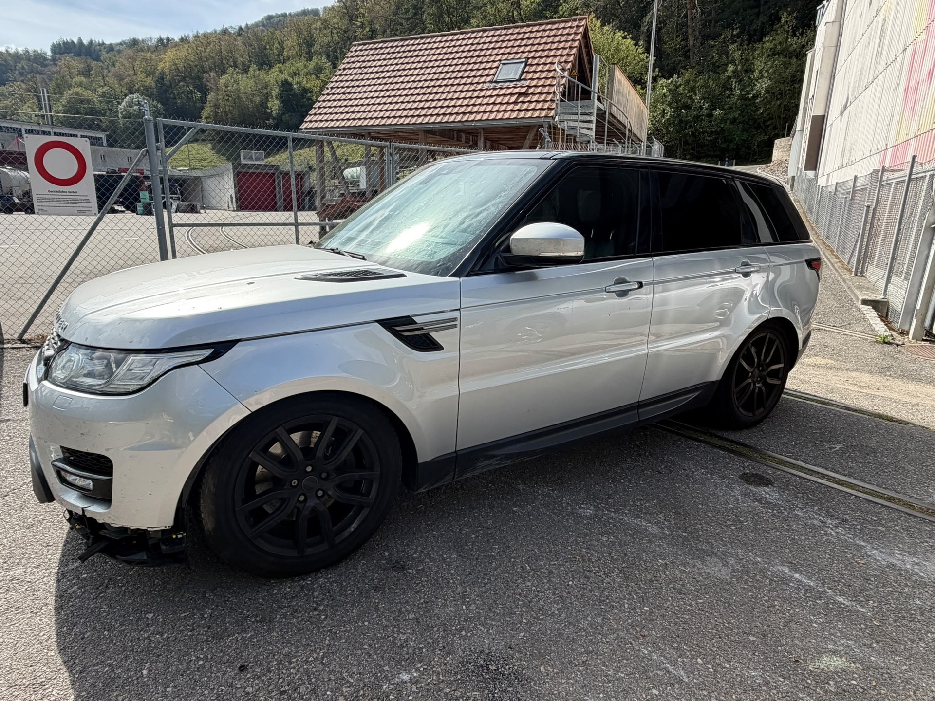LAND ROVER Range Rover Sport 3.0 TDV6 HSE Automatic-image-0