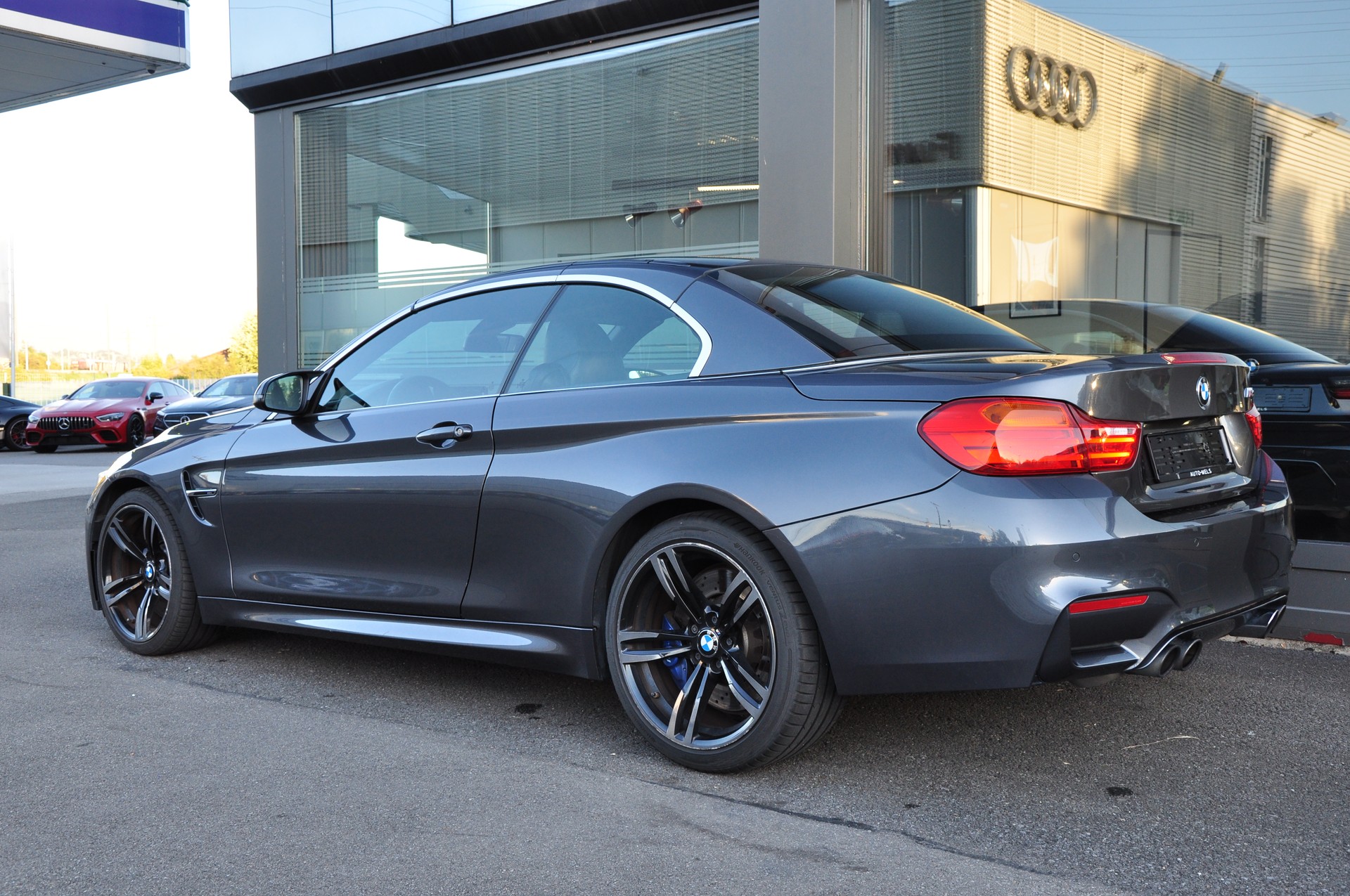 BMW M4 Cabriolet DKG-image-4