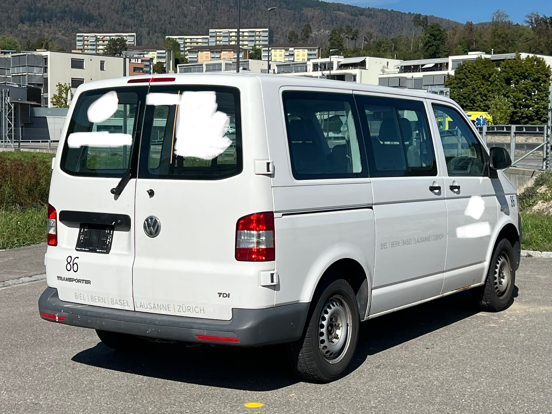 VW T5 2.0 TDI-image-4