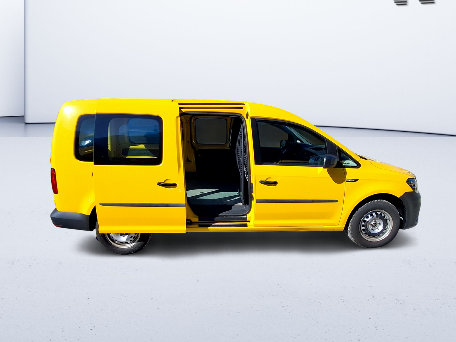 VW Caddy Maxi 1.0TSI BlueMotion Technology-image-12