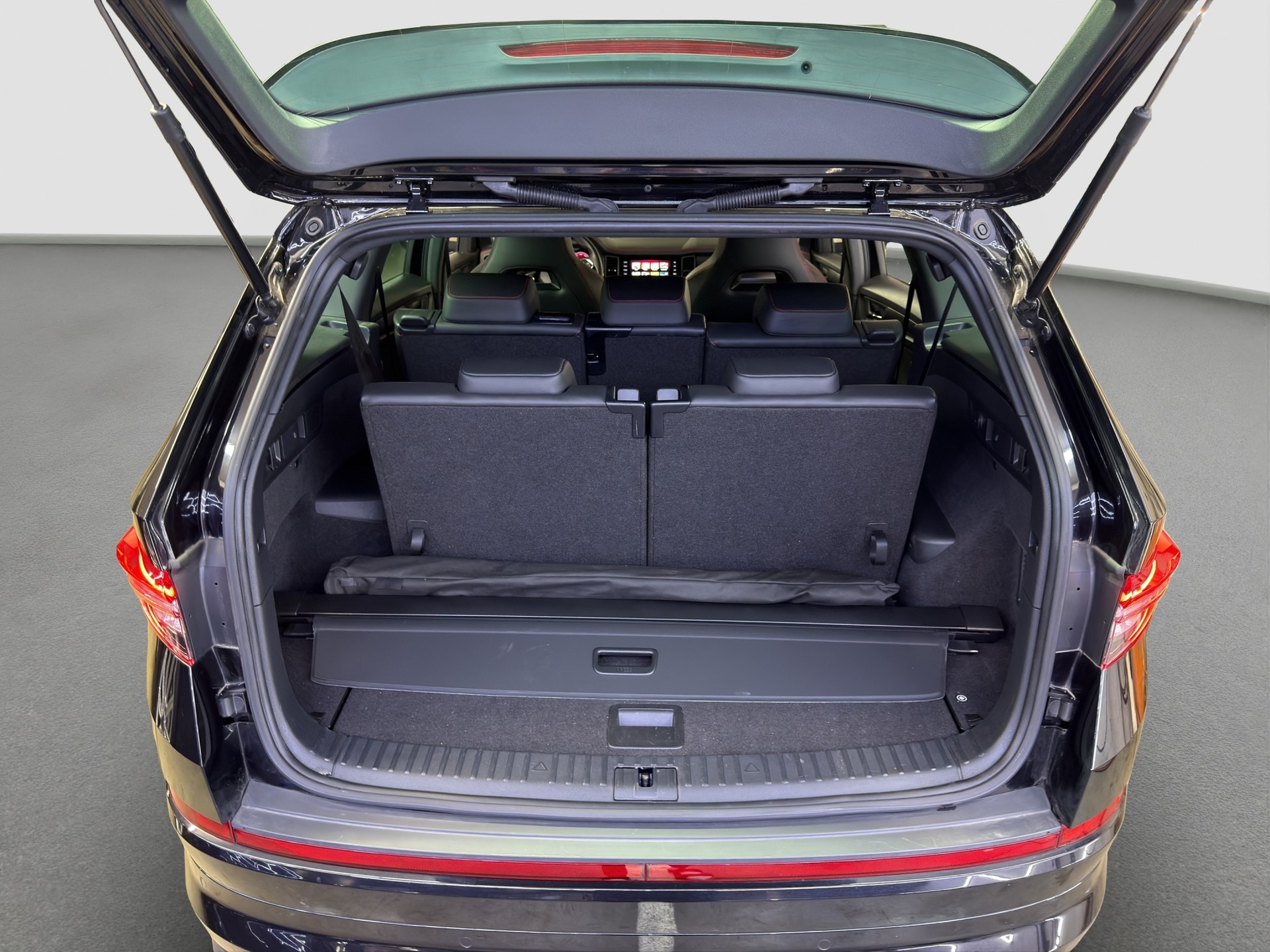 SKODA Kodiaq 2.0 TSI 4x4 RS-image-29