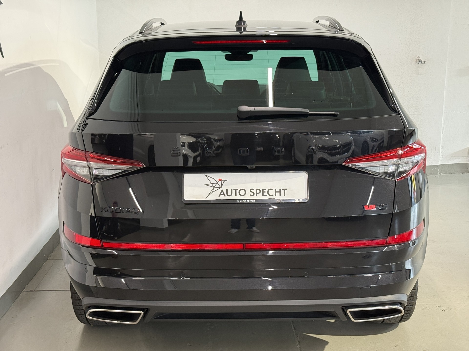 SKODA Kodiaq 2.0 TSI 4x4 RS-image-5