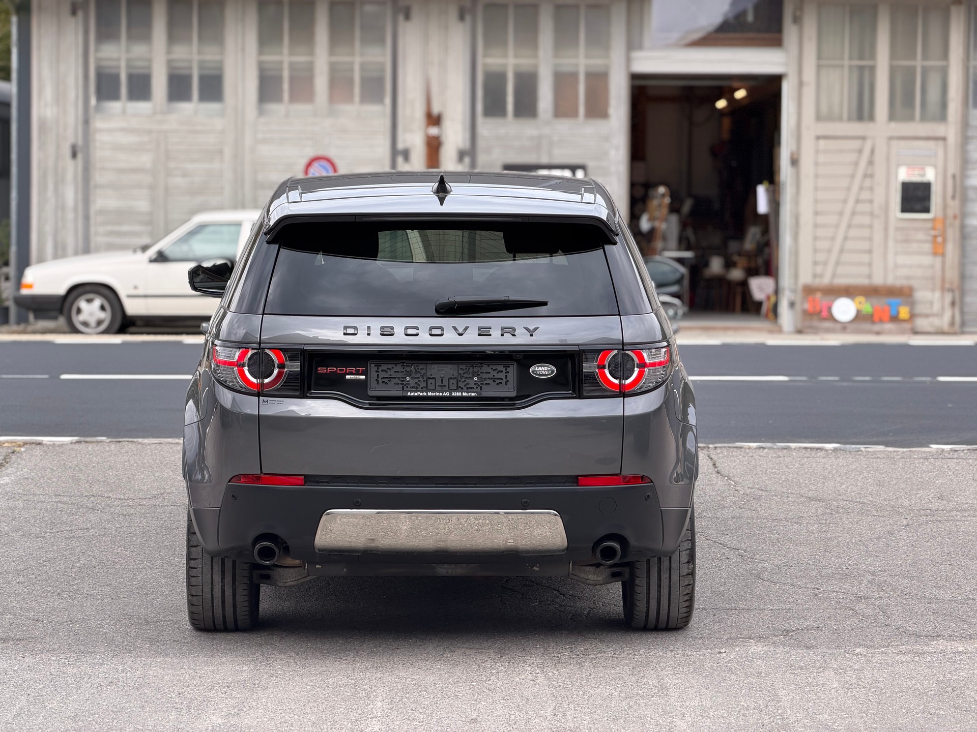LAND ROVER Discovery Sport 2.0 Si4 HSE Luxury AT9-image-5