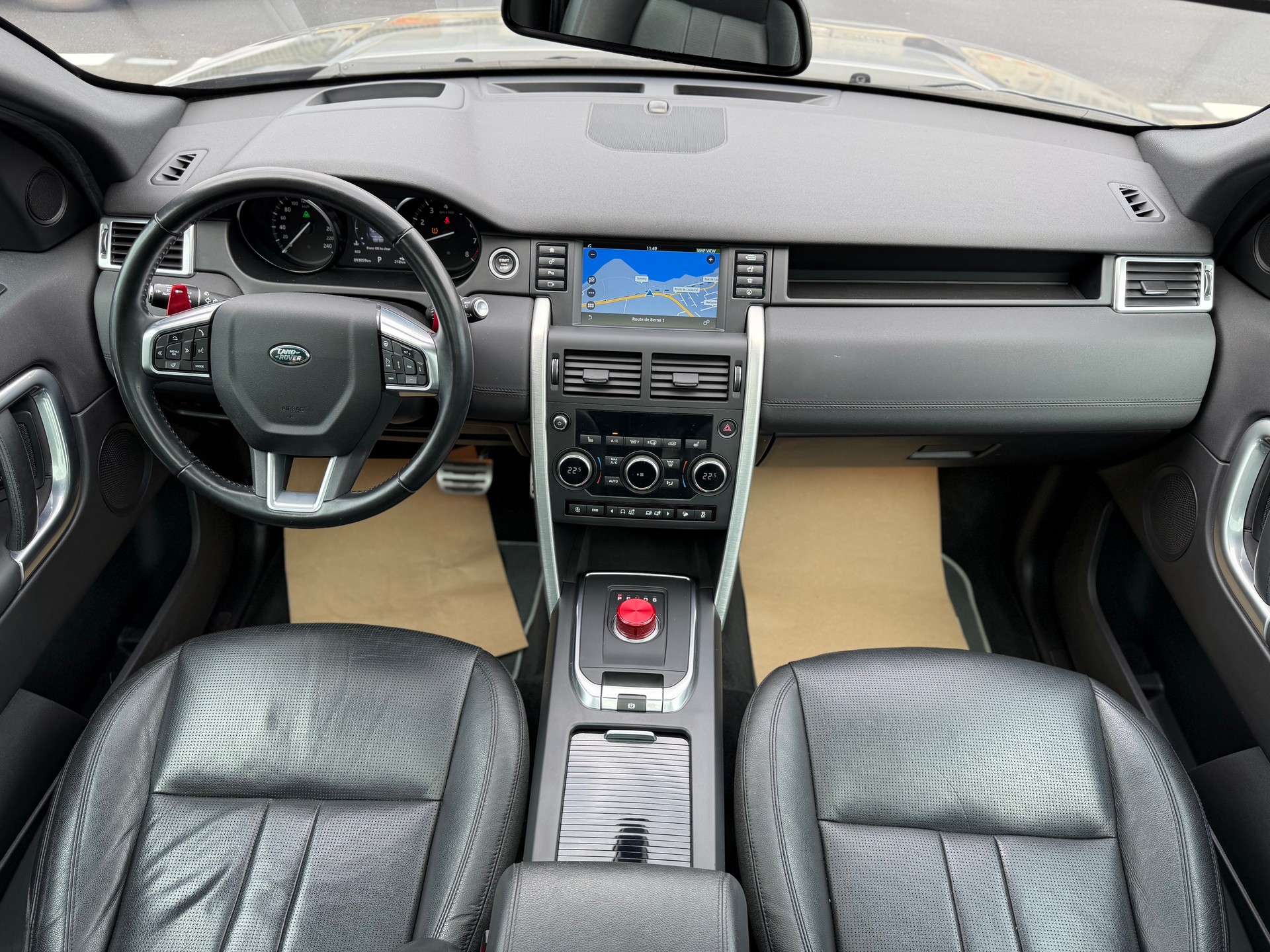 LAND ROVER Discovery Sport 2.0 Si4 HSE Luxury AT9-image-11