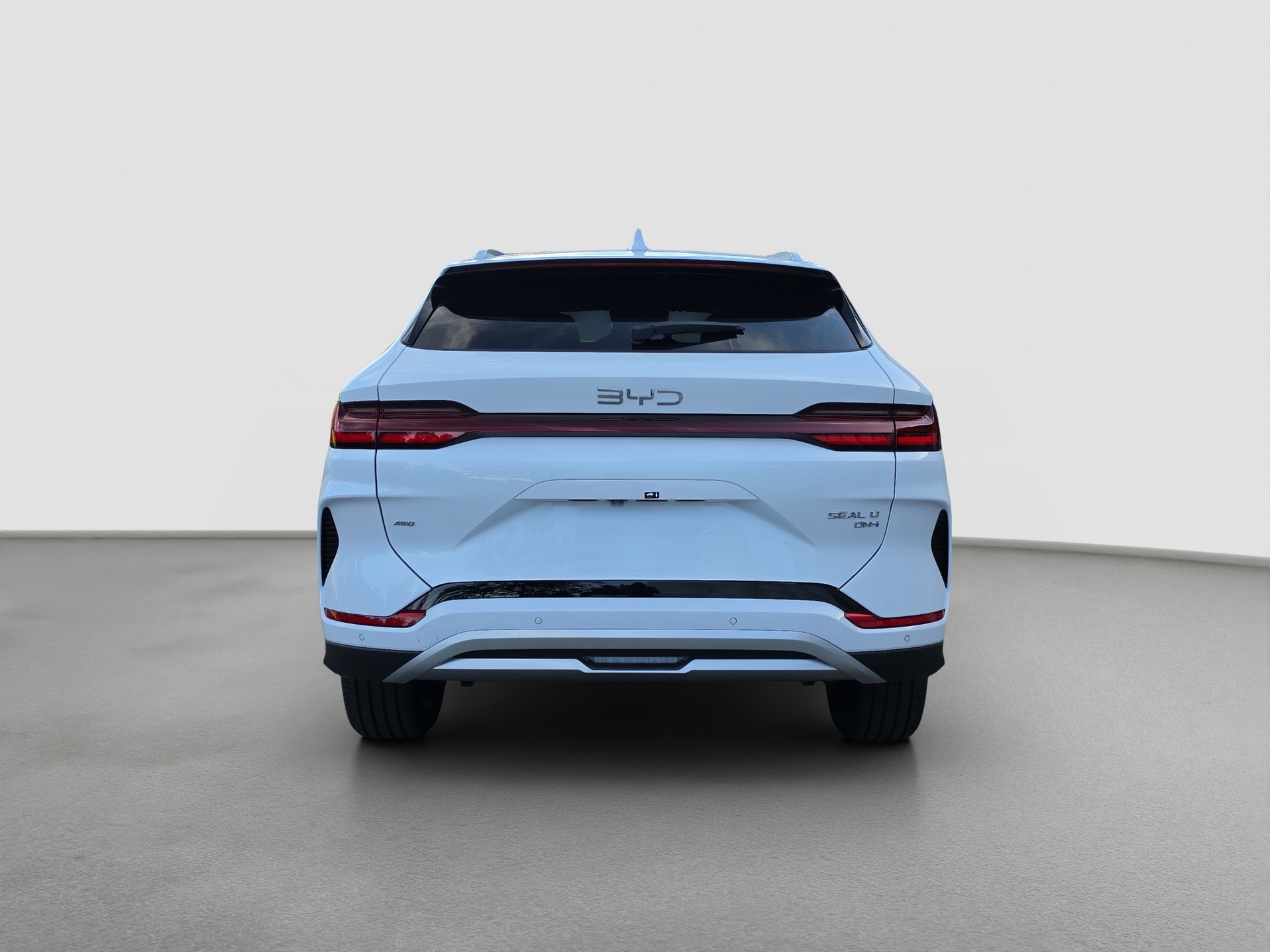 BYD Seal U DM-i Design AWD-showroom-element-3