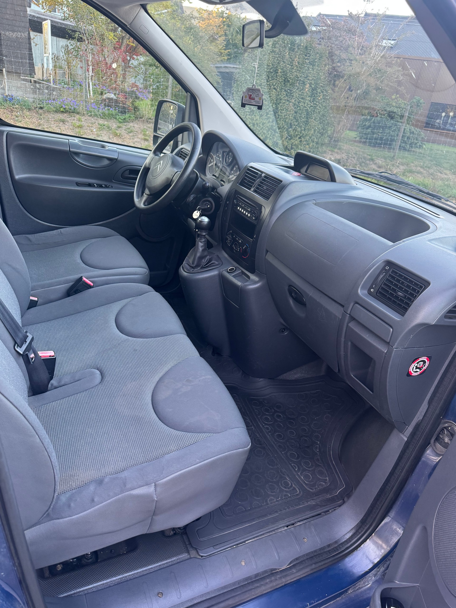 CITROEN Jumpy 2.0 HDi L2H1 Exclusive-image-9