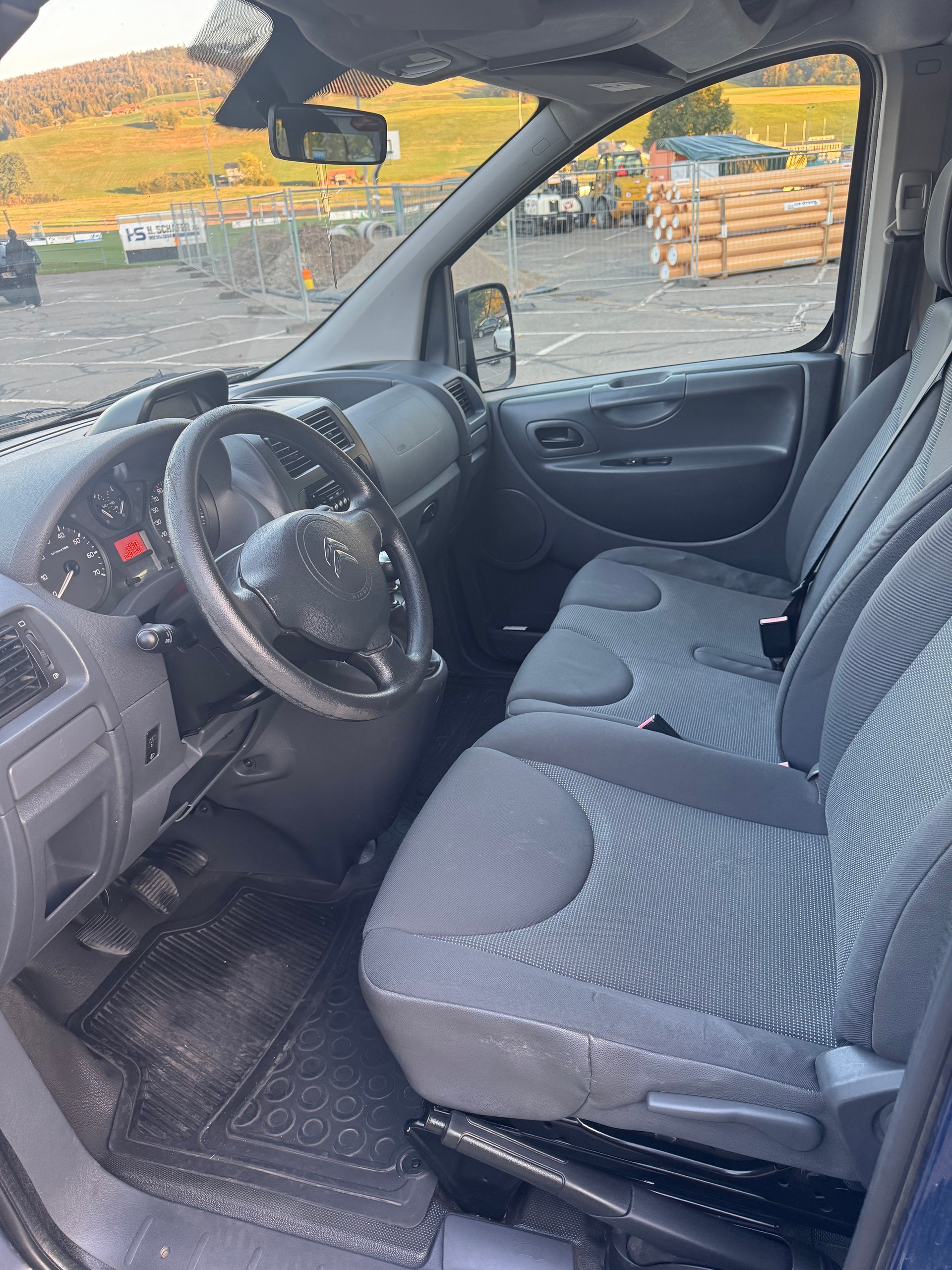 CITROEN Jumpy 2.0 HDi L2H1 Exclusive-image-8