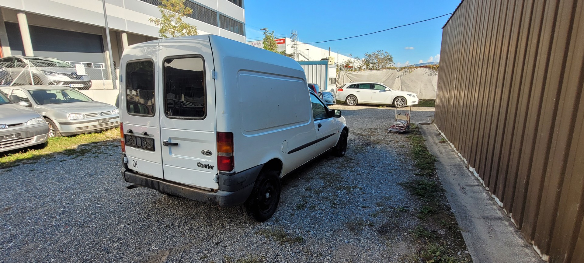 FORD Courier Van 1.3i-image-4