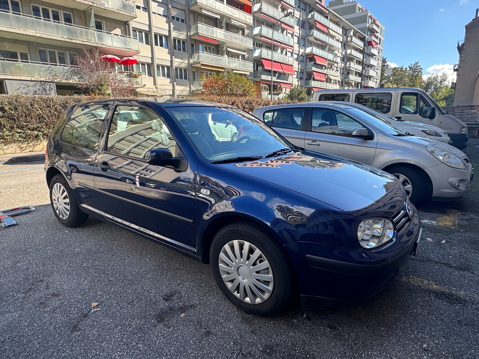 VW Golf 1.6 Comfortline Automatic-image-1