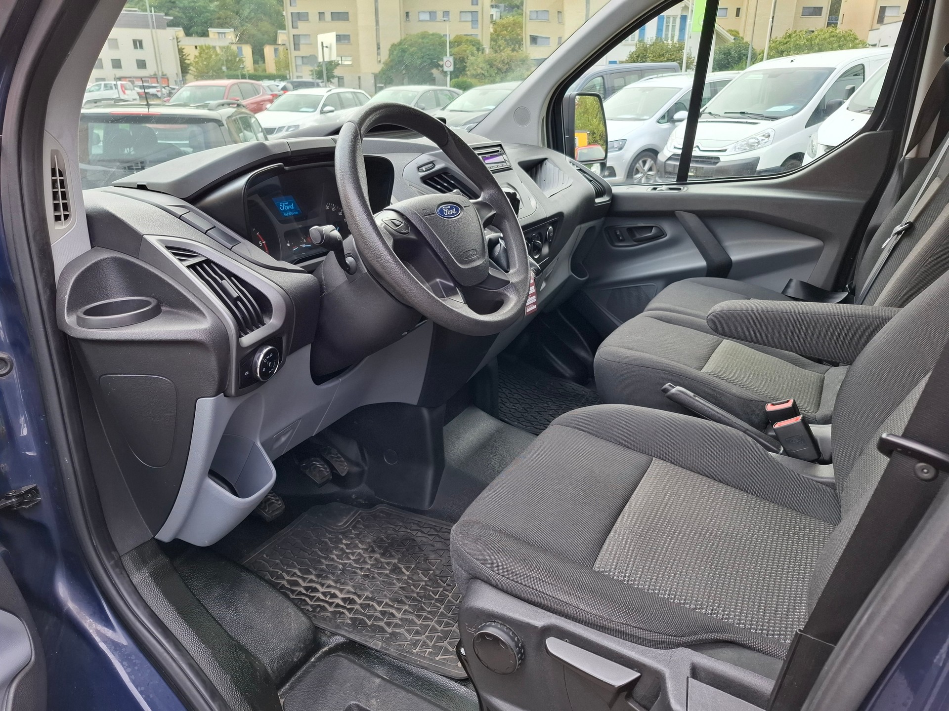 FORD Transit Custom Van 290 L2H1 Ambiente-image-6