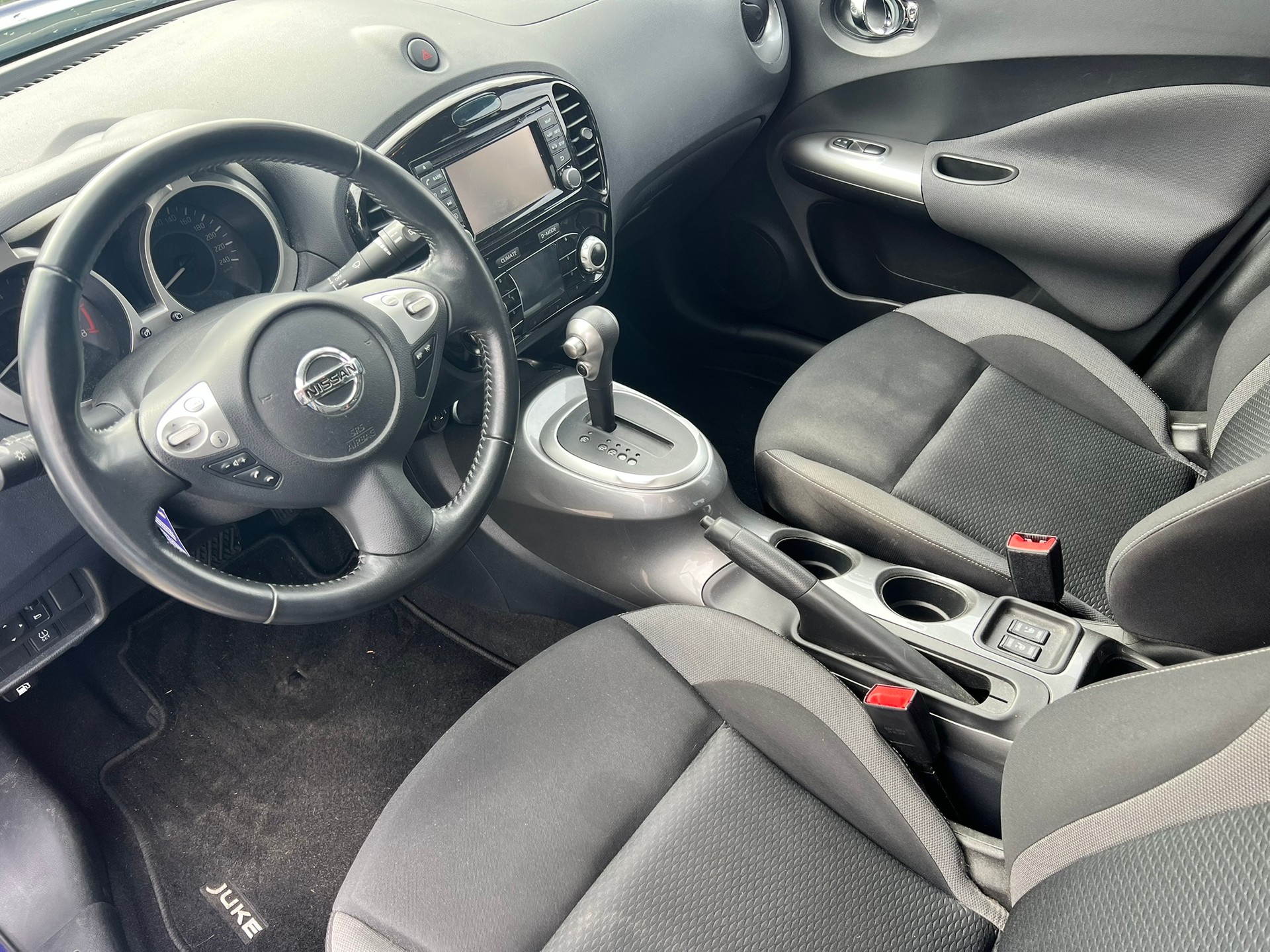 NISSAN Juke 1.6 acenta Xtronic M-CVT-image-8