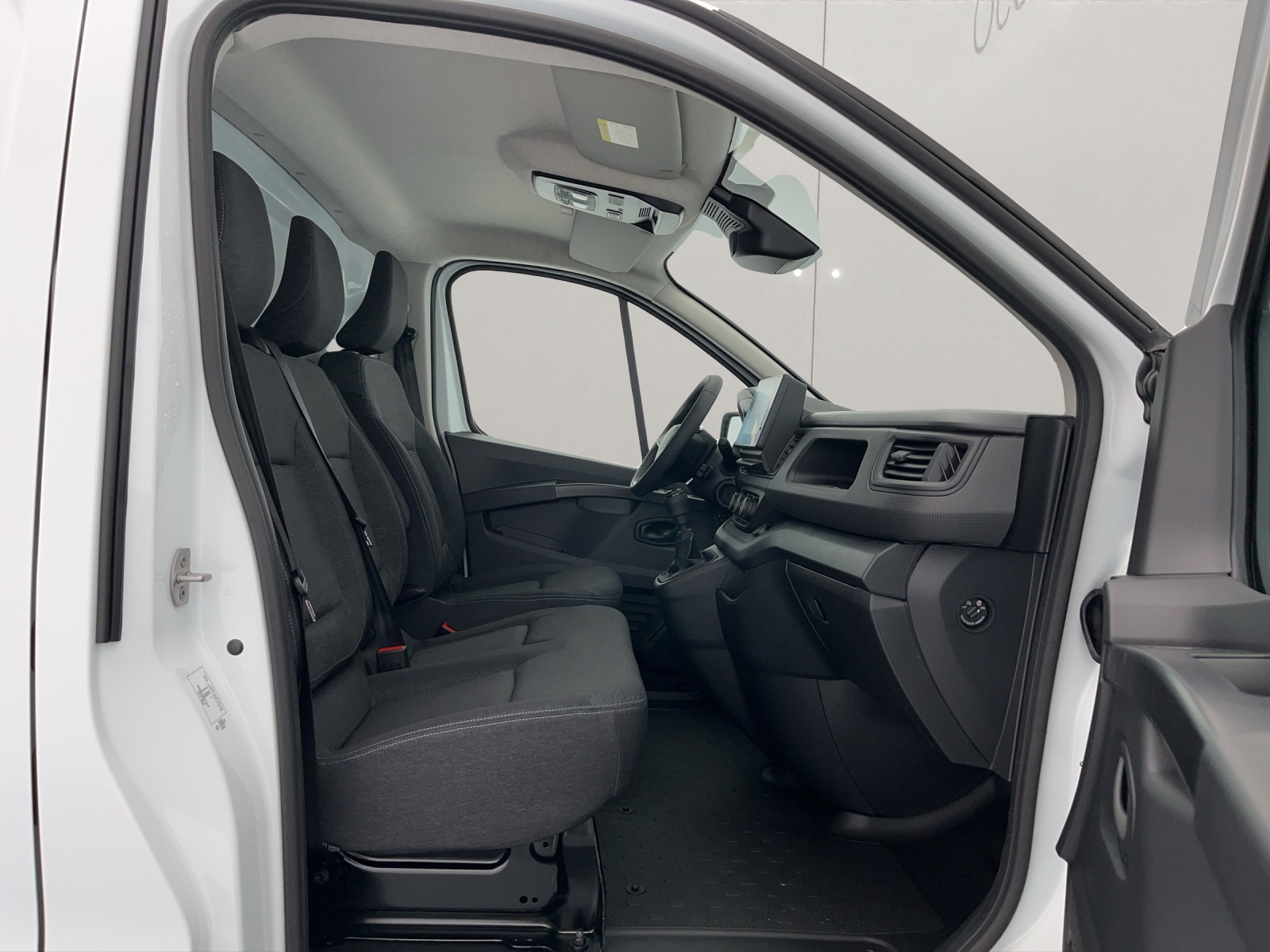RENAULT Trafic Kaw. 2.8 t L1 H1 2.0 dCi Blue 110 Advance-image-15