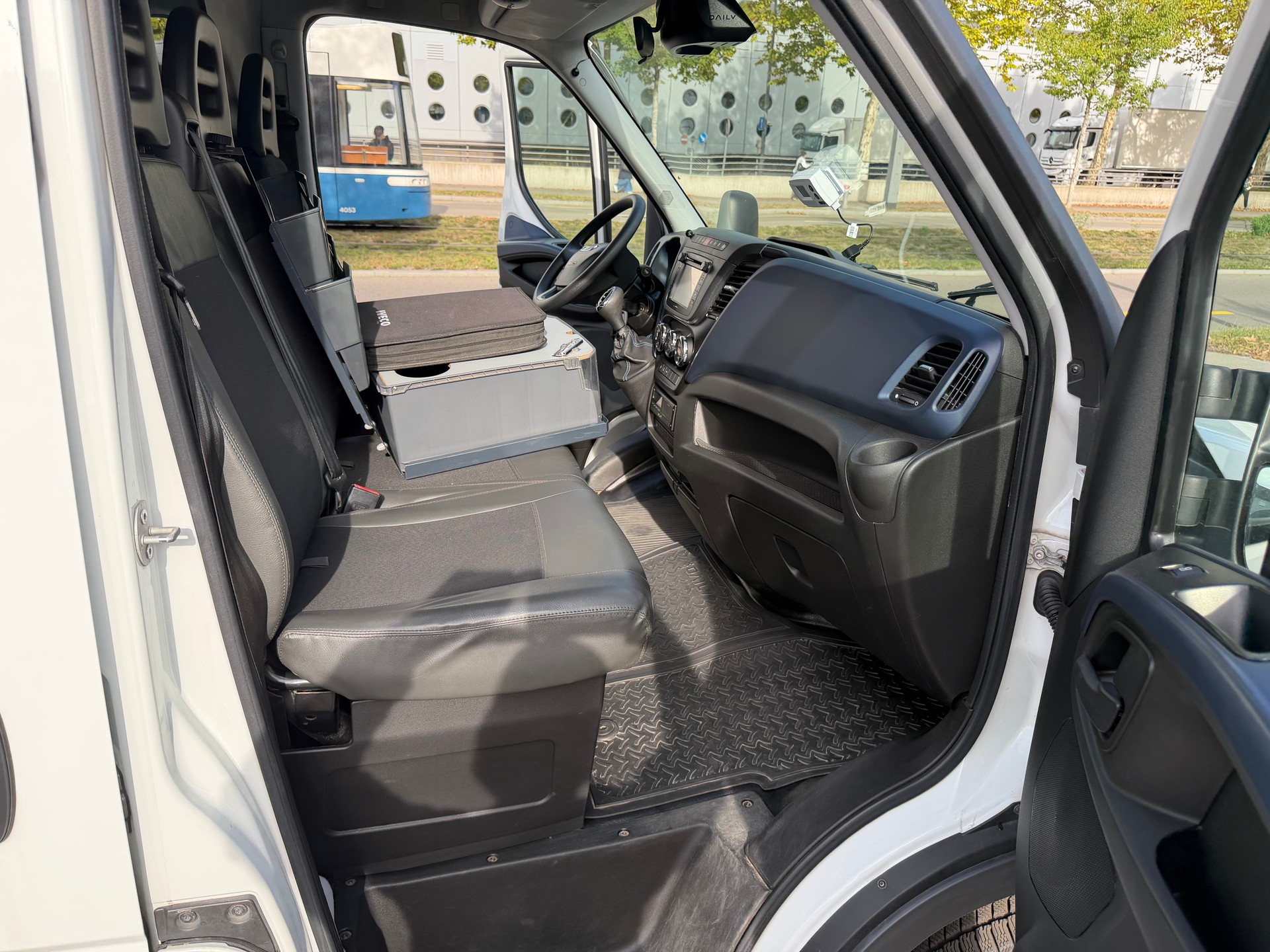 IVECO 50 C 14GV Daily CNG-image-10