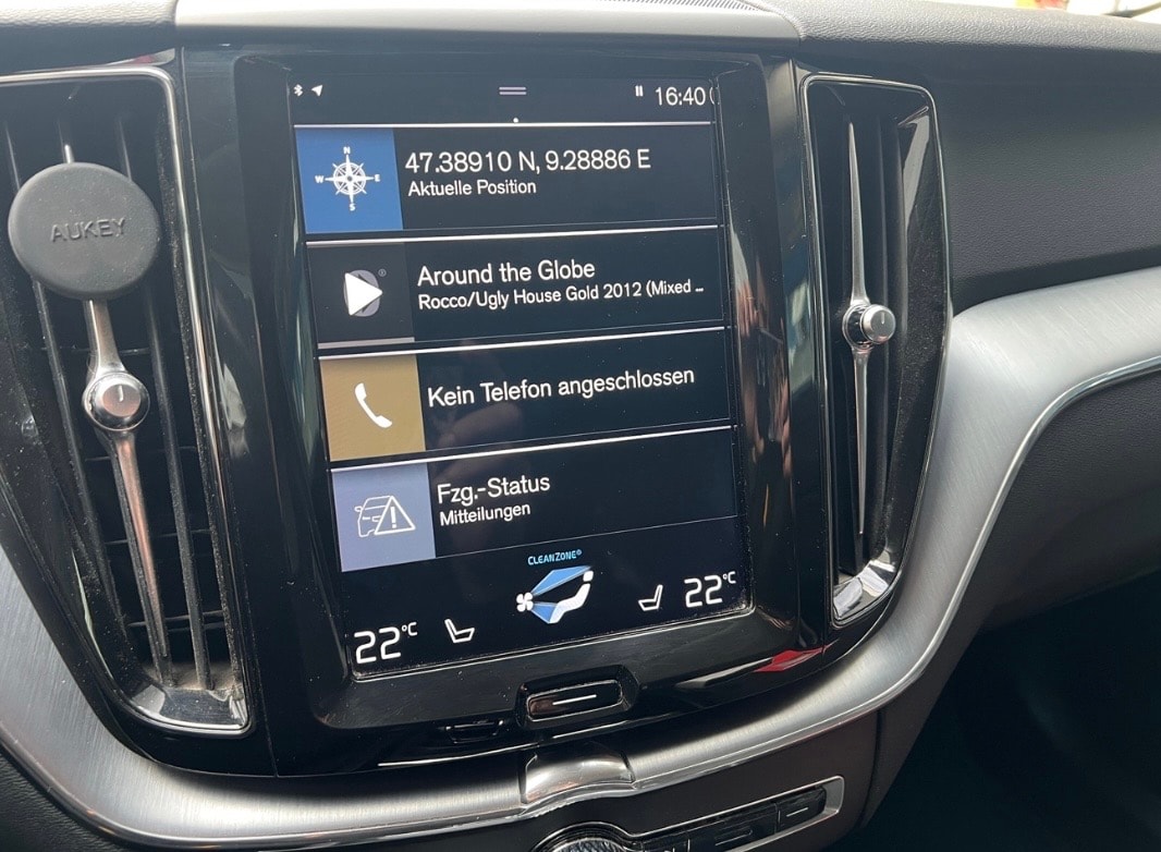 VOLVO XC60 D4 AWD Momentum Geartronic-image-17