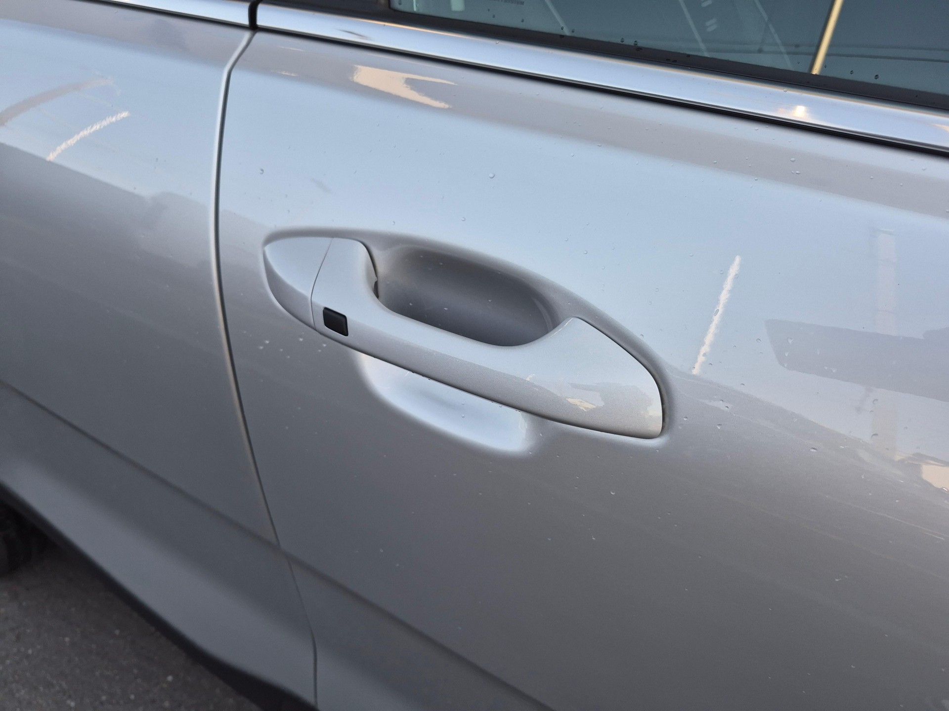 KIA Stonic 1.0 T-GDi GT-Line-image-5
