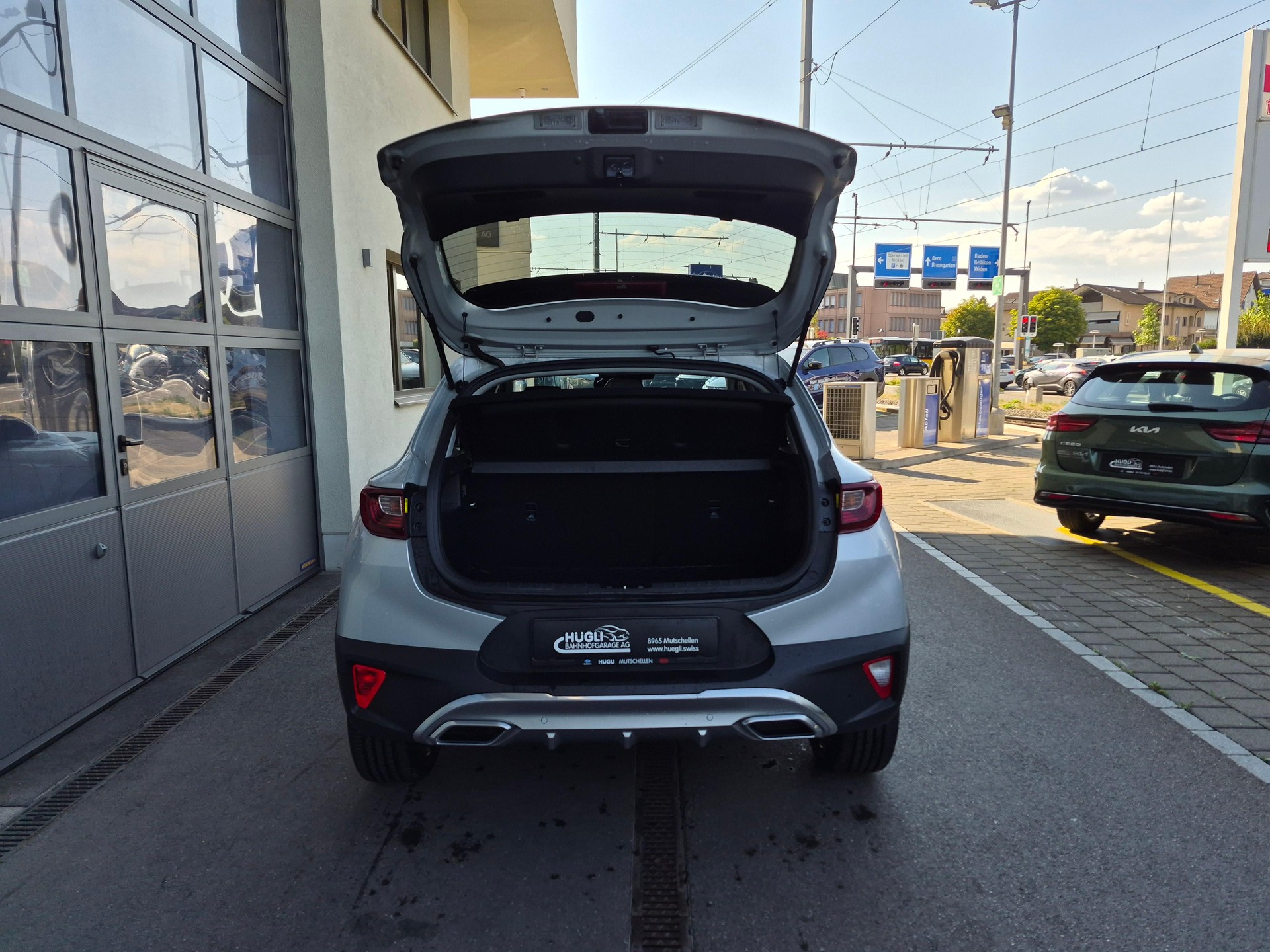 KIA Stonic 1.0 T-GDi GT-Line-image-8