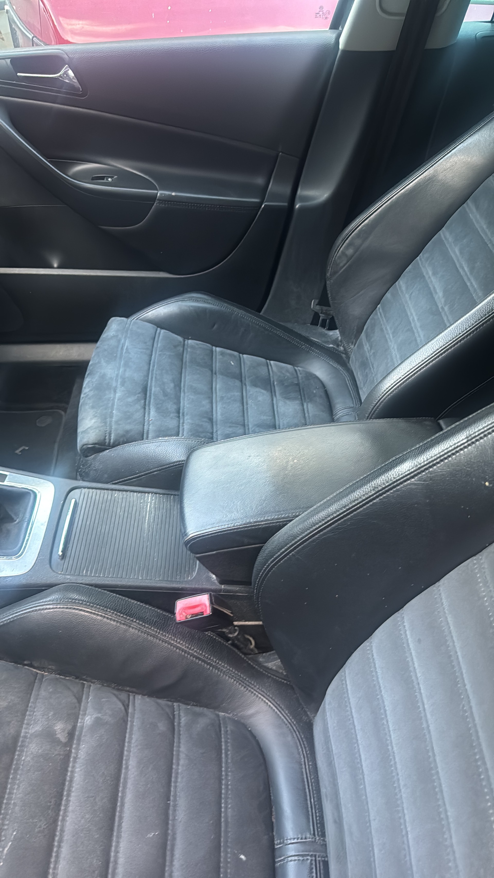 VW Passat Variant 2.0 TDI Highline-image-6