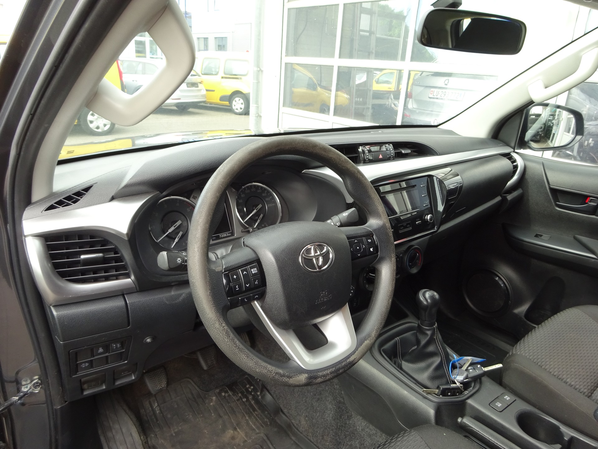 TOYOTA Hilux 2.4D-4D Comfort Double Cab 4x4-image-7