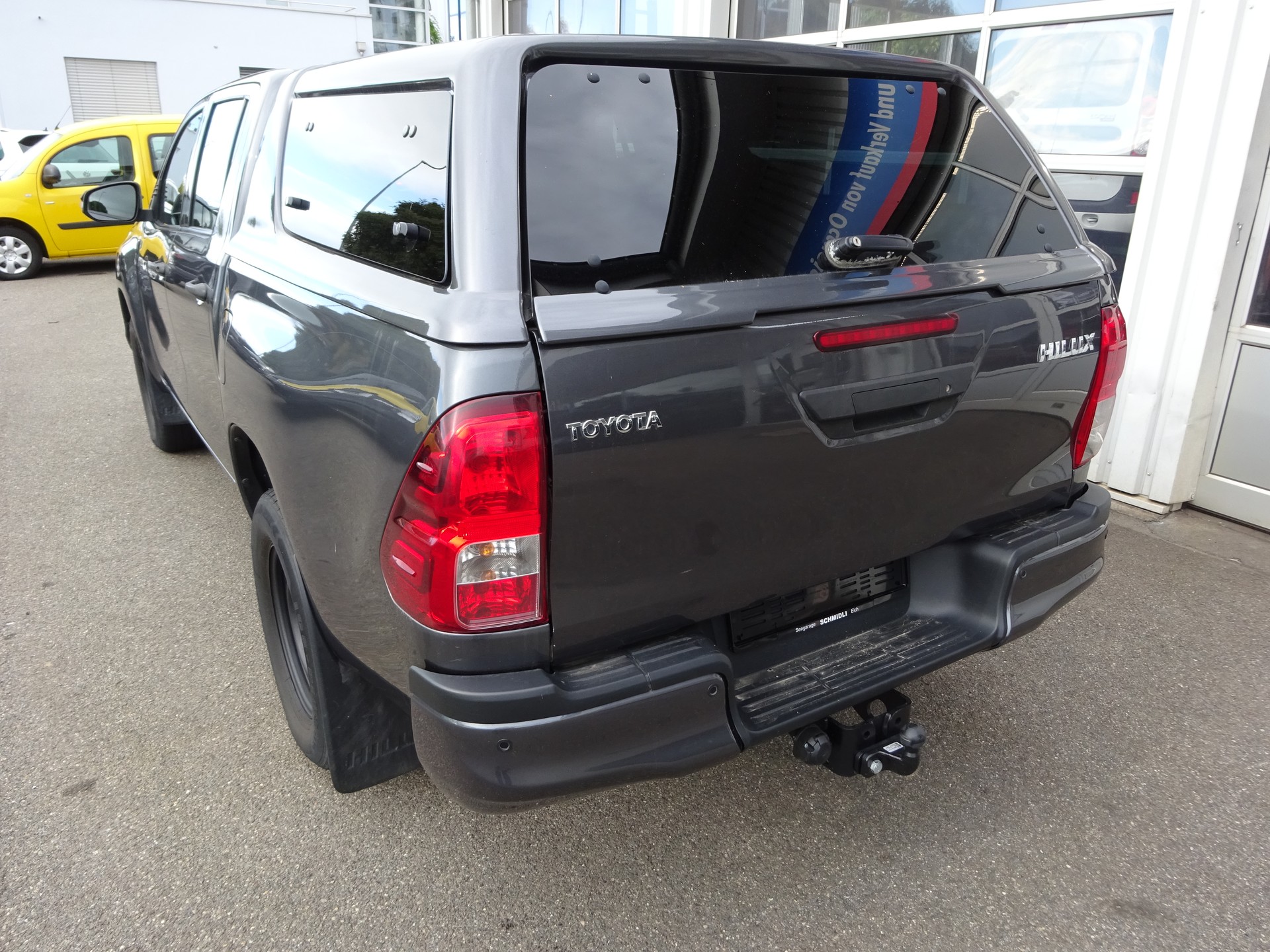 TOYOTA Hilux 2.4D-4D Comfort Double Cab 4x4-image-1