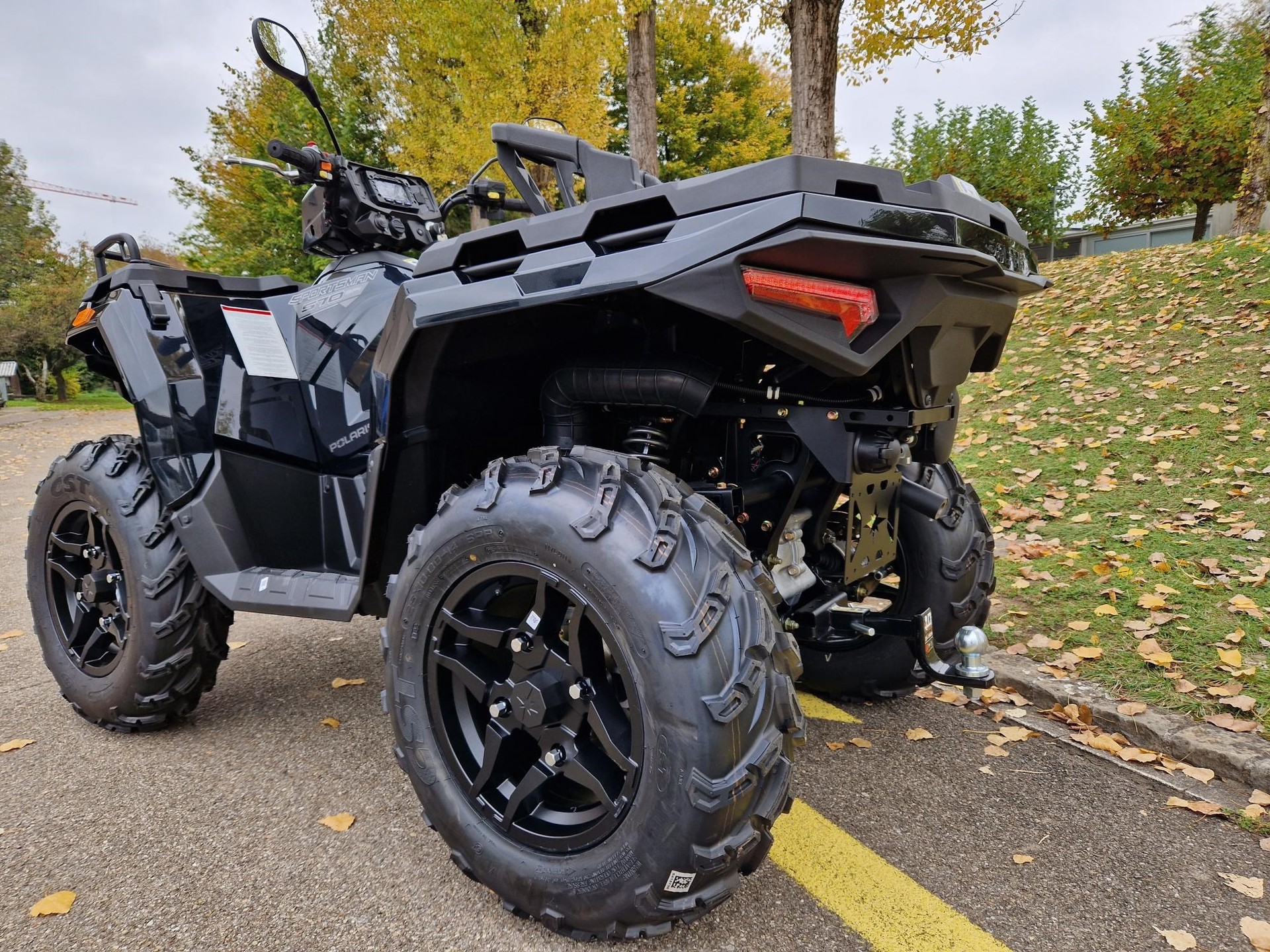 POLARIS Sportsman 570 4x4-image-3