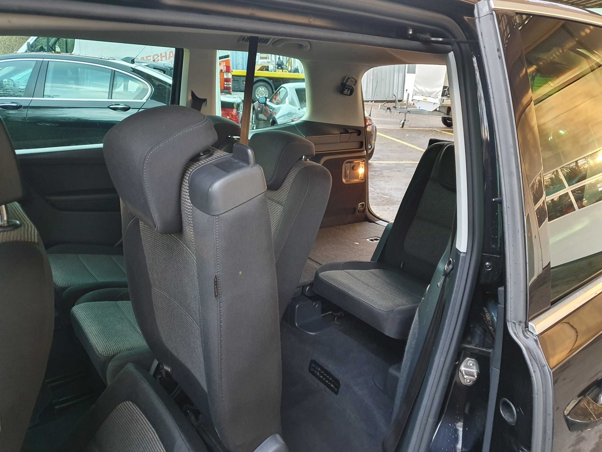 VW Sharan 2.0 TSI Comfortline DSG-image-6