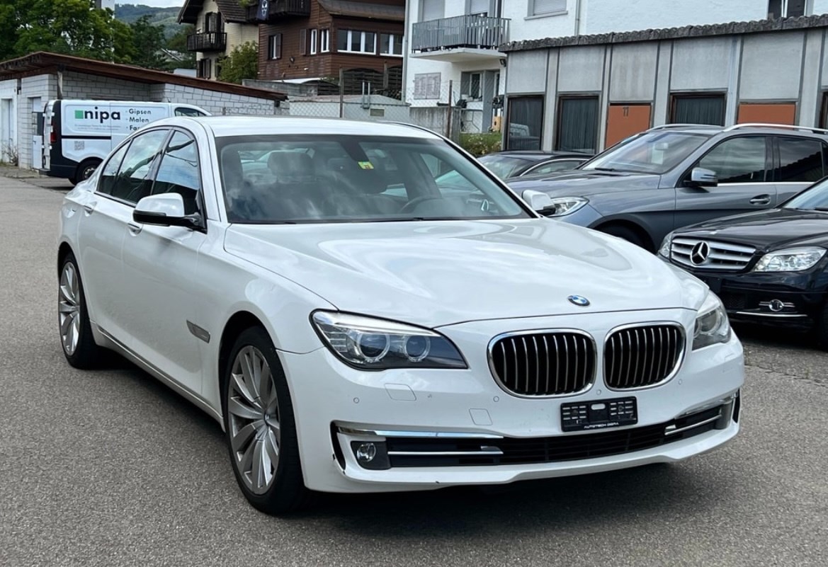 BMW 730d xDrive-image-2