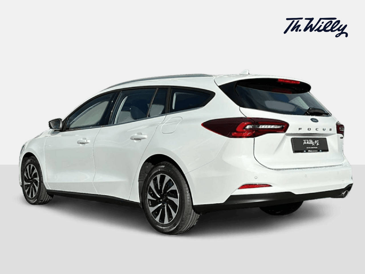 FORD Focus Station Wagon 1.0i EcoB Hybrid 125 Titanium-image-2